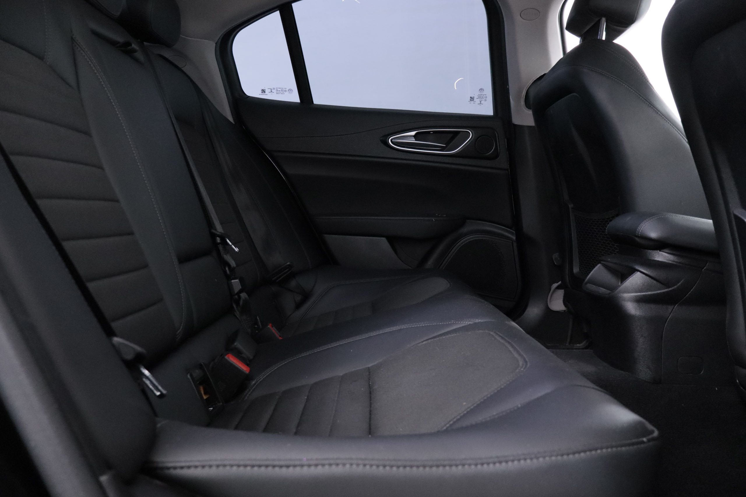 Alfa Romeo Giulia 2.2 DIESEL AUTO EXECUTIVE 150CV 4P #NAVY, PARKTRONIC,CAMARA TRASERA foto 22