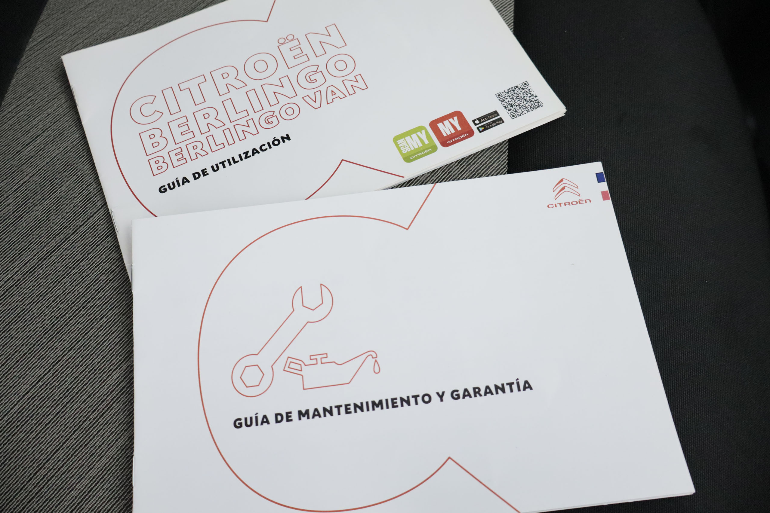 Citroen Berlingo TALLA XL 1.5 BLUEHDI XTR SHINE 7 PLAZAS 130CV 5P # NAVY,PARKTRONIC foto 28