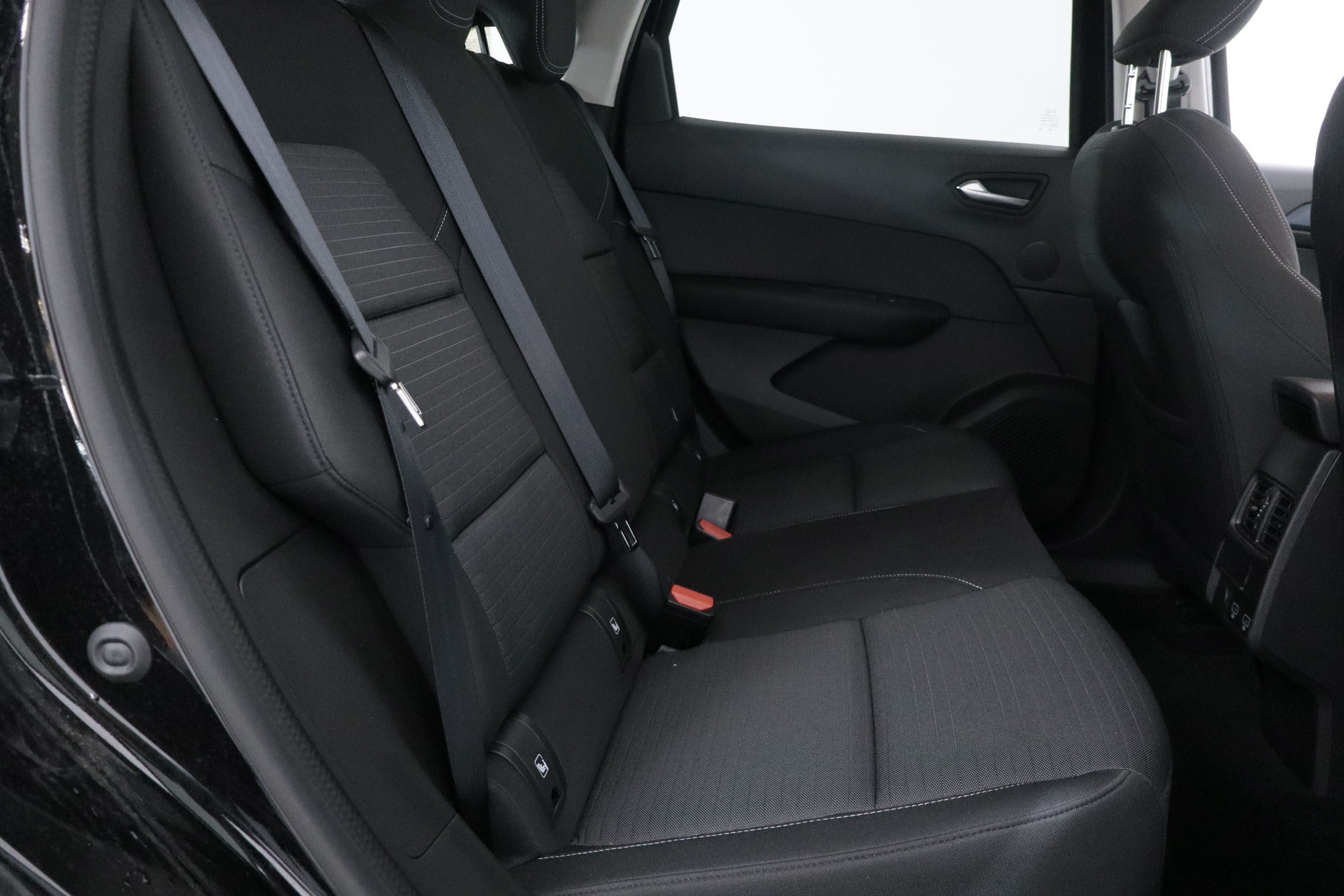 Renault ARKANA 1.3 TCE EVOLUTION HYBRID MHEV AUTO 140CV 5P # NAVY,FAROS LED foto 25