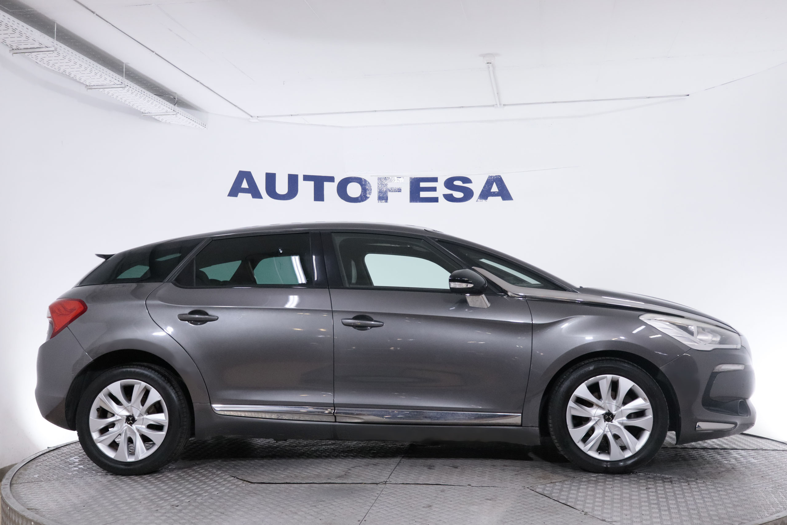 DS DS 5 1.6 BLUEHDI AUTO STYLE 120CV 5P foto 10