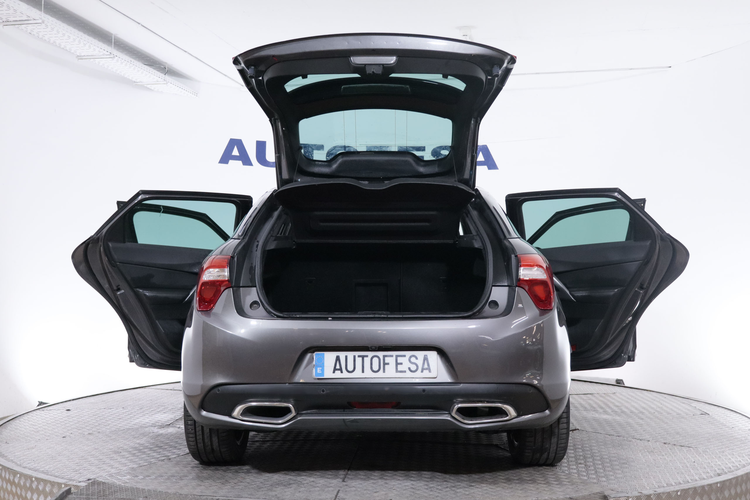 DS DS 5 1.6 BLUEHDI AUTO STYLE 120CV 5P foto 13