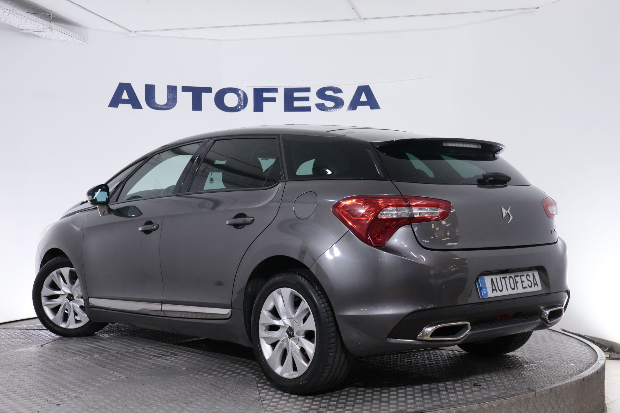 DS DS 5 1.6 BLUEHDI AUTO STYLE 120CV 5P foto 6