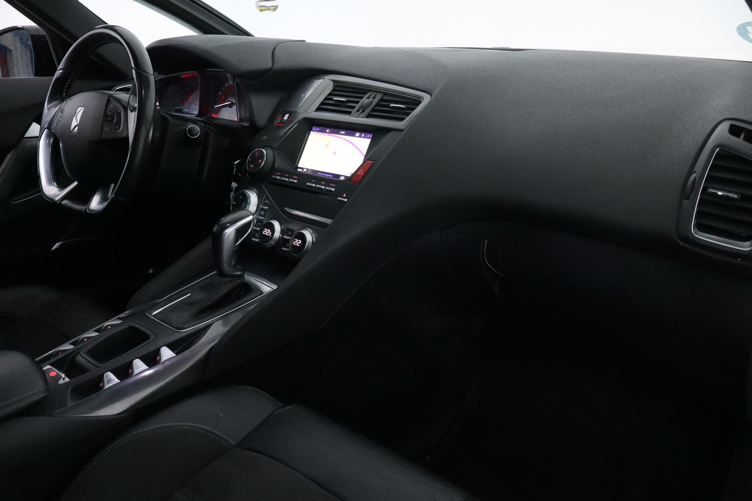 DS DS 5 1.6 BLUEHDI AUTO STYLE 120CV 5P foto 17