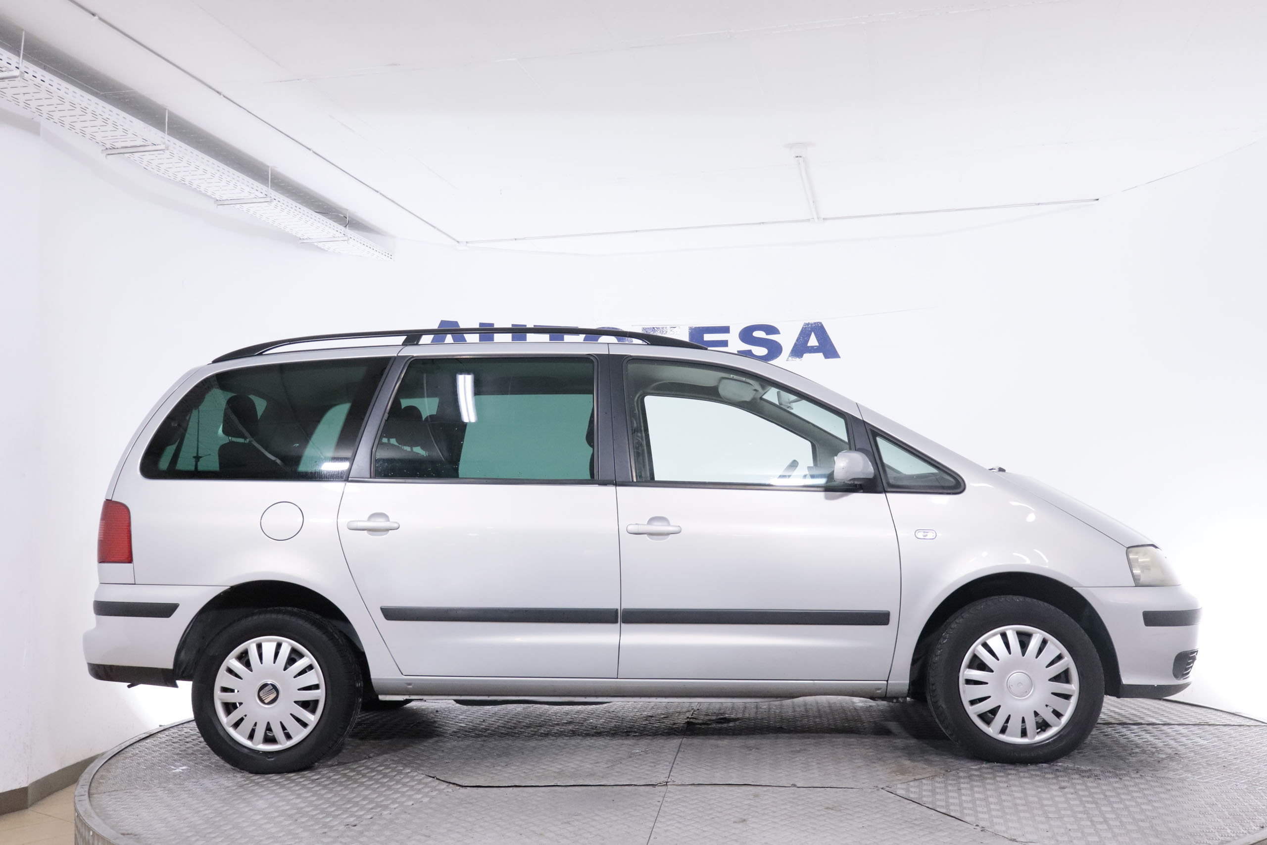 Seat Alhambra 1.9 TDI 115CV 6 PLAZAS 5P foto 11