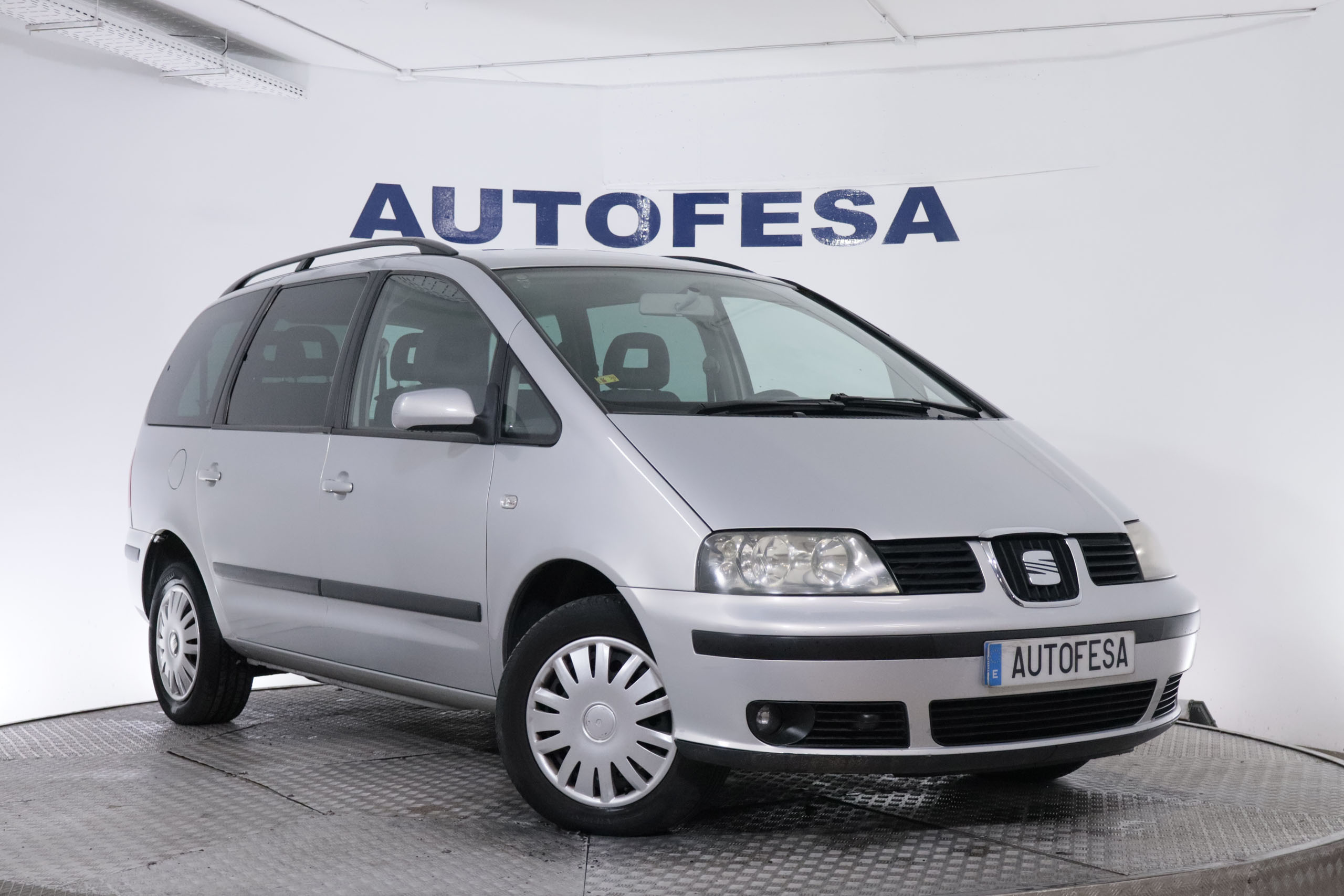 Seat Alhambra 1.9 TDI 115CV 6 PLAZAS 5P foto 3