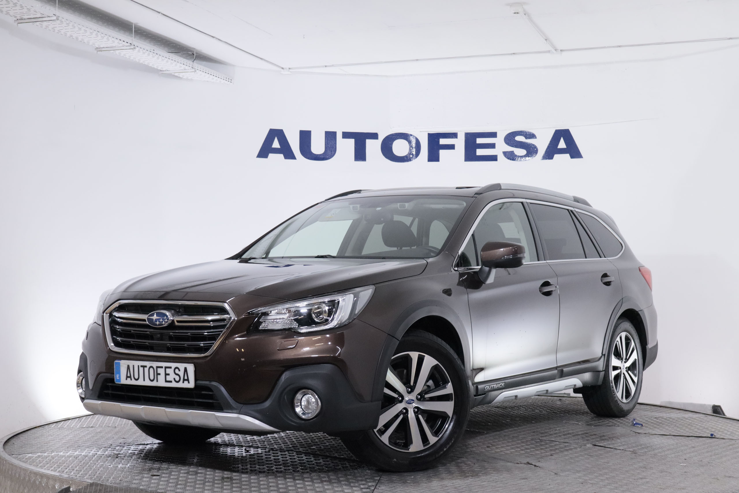 Subaru Outback 2.5i HEV GAS GLP AUTO EXECUTIVE AWD 175CV 5P # CUERO, TECHO ELEC, PARKTRONIC foto 1