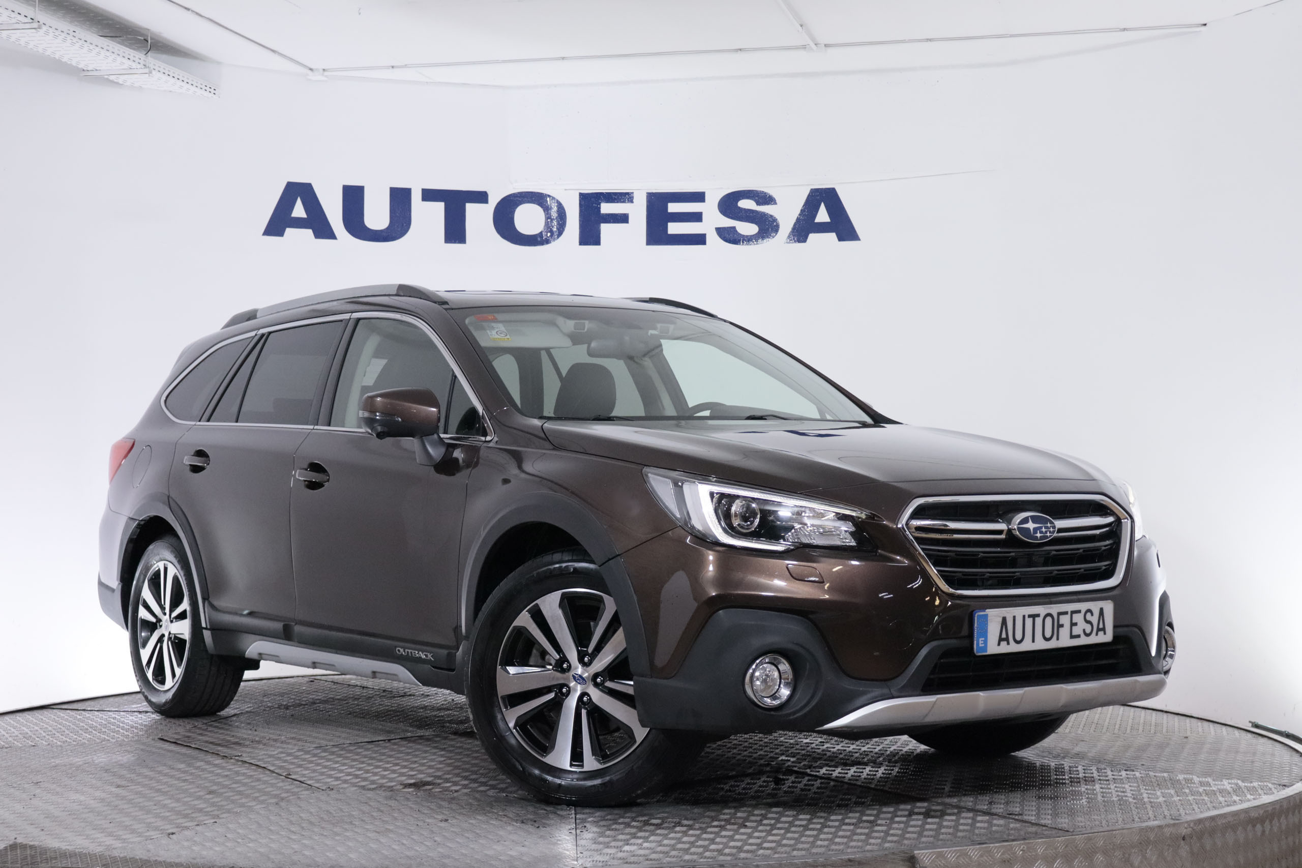 Subaru Outback 2.5i HEV GAS GLP AUTO EXECUTIVE AWD 175CV 5P # CUERO, TECHO ELEC, PARKTRONIC foto 7