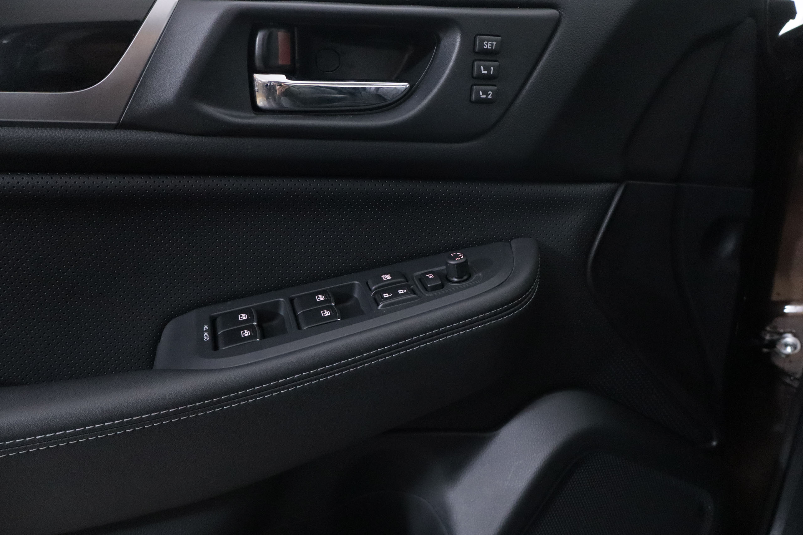 Subaru Outback 2.5i HEV GAS GLP AUTO EXECUTIVE AWD 175CV 5P # CUERO, TECHO ELEC, PARKTRONIC foto 25