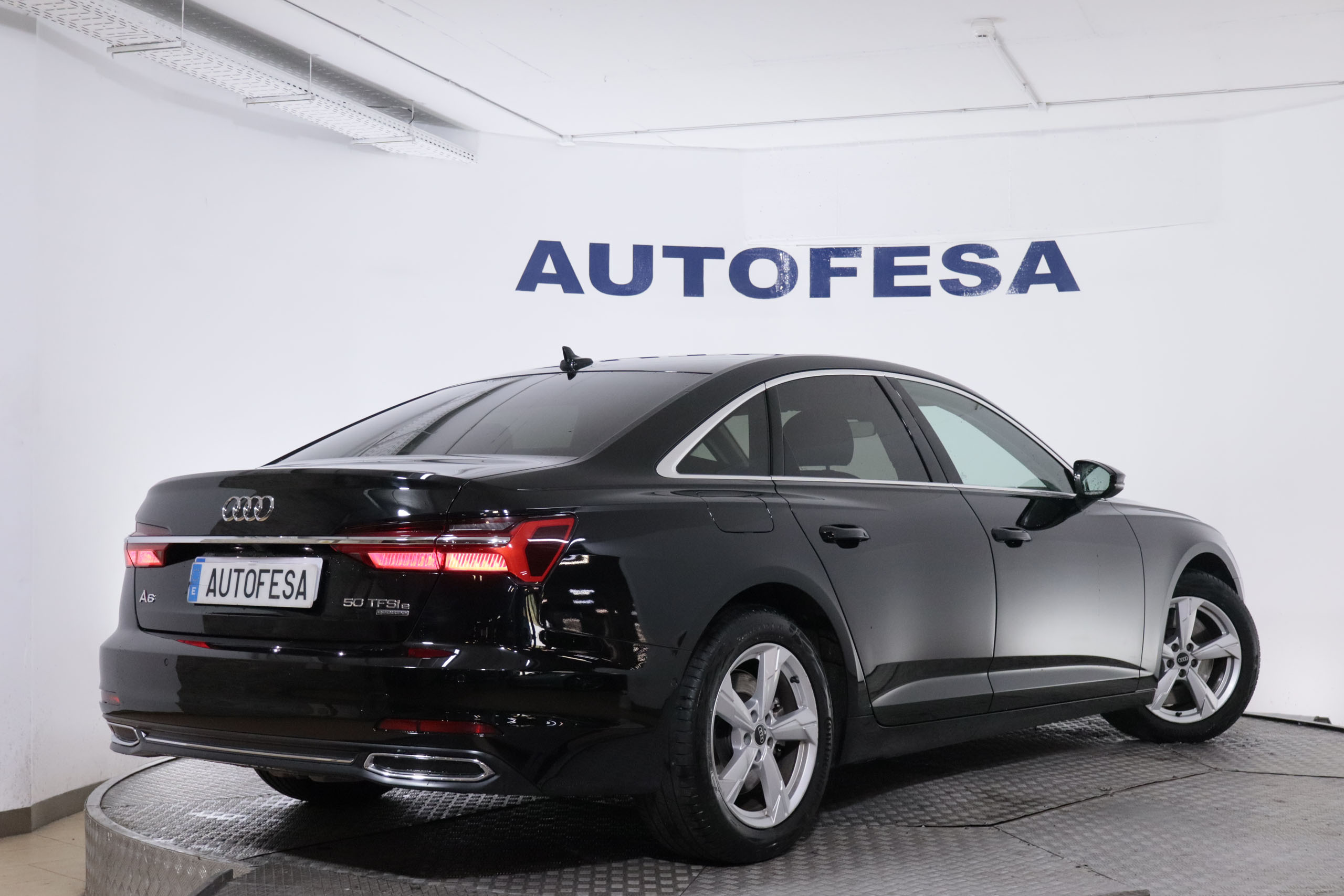 Audi A6 50 TFSIe QUATTRO SPORT AUTO 299CV 4P # IVA DEDUCIBLE, CUERO, NAVY, PARKTRONIC foto 9