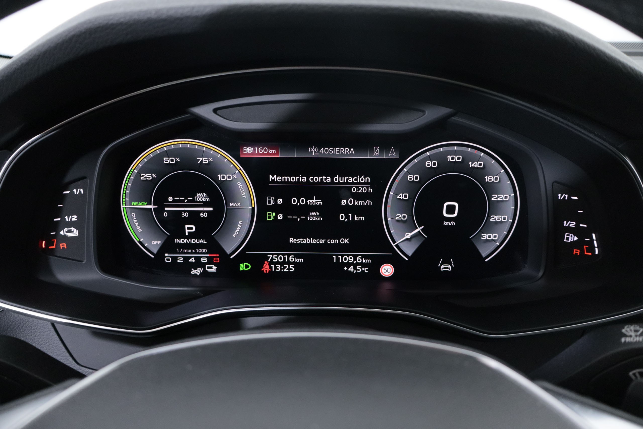 Audi A6 50 TFSIe QUATTRO SPORT AUTO 299CV 4P # IVA DEDUCIBLE, CUERO, NAVY, PARKTRONIC foto 29