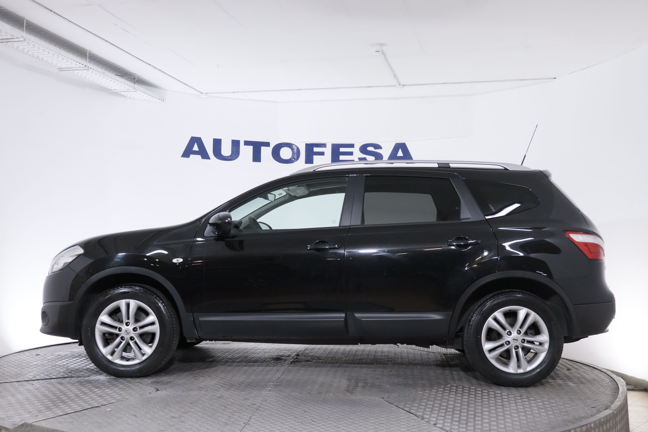 Nissan Qashqai 2 1.6 DCI NCONNECTA 131CV 7 PLAZAS 5P # TECHO PANORAMICO, PARKTRONIC foto 3