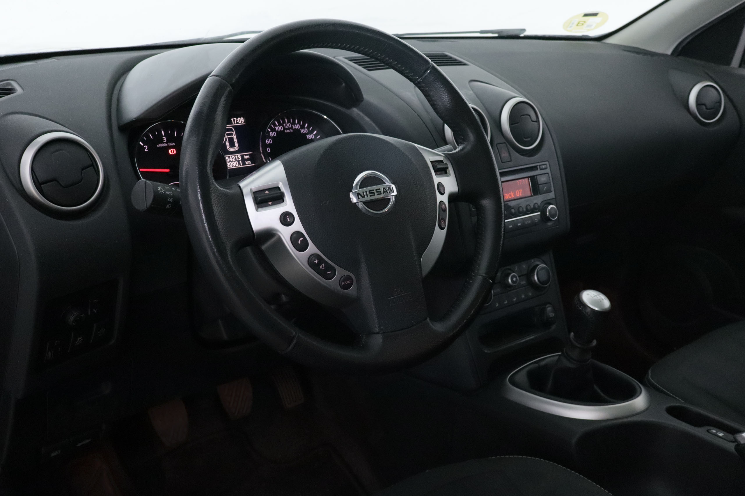 Nissan Qashqai 2 1.6 DCI NCONNECTA 131CV 7 PLAZAS 5P # TECHO PANORAMICO, PARKTRONIC foto 13