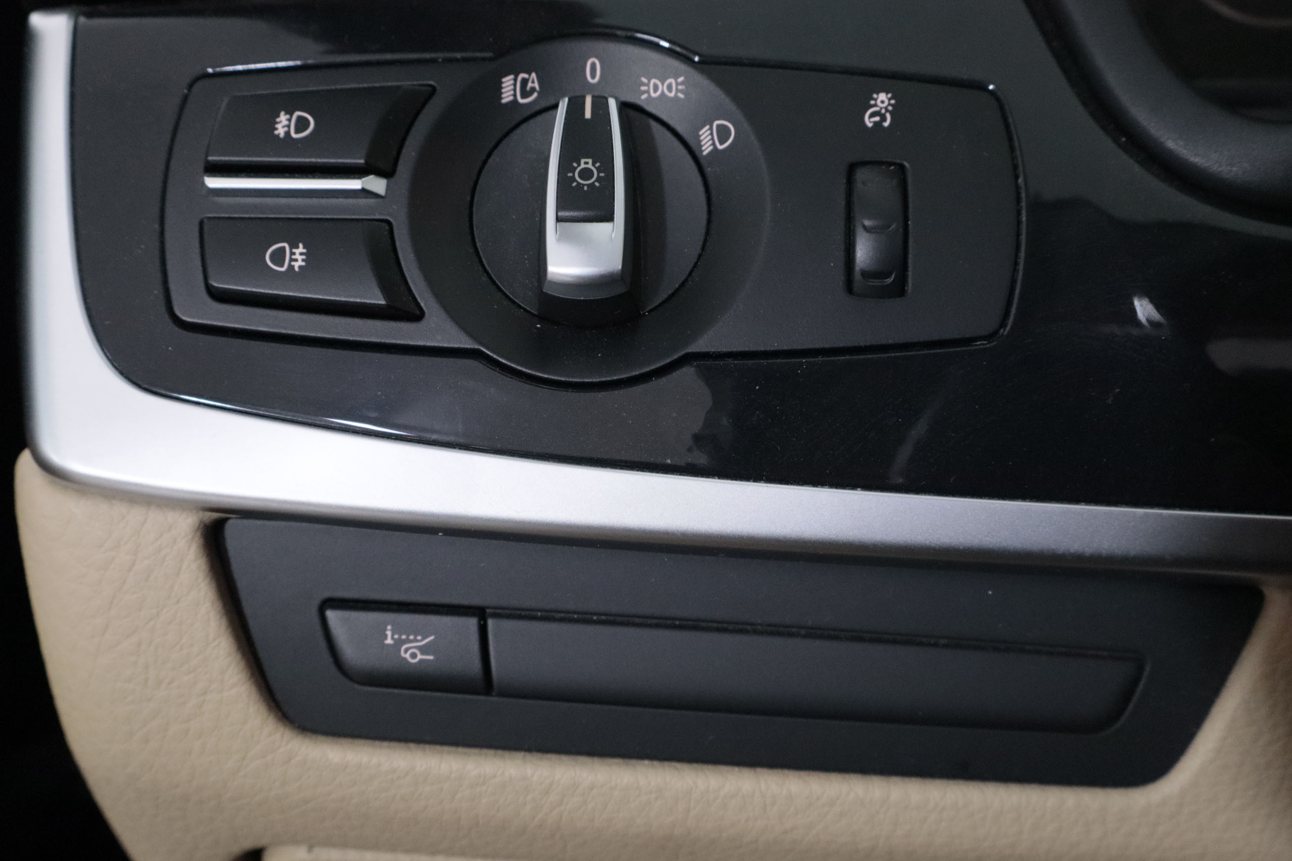 BMW 520 SERIE 5 520 D TOURING AUTO 190CV 5P # TECHO ELEC PANORAMICO,CUERO,NAVY foto 23