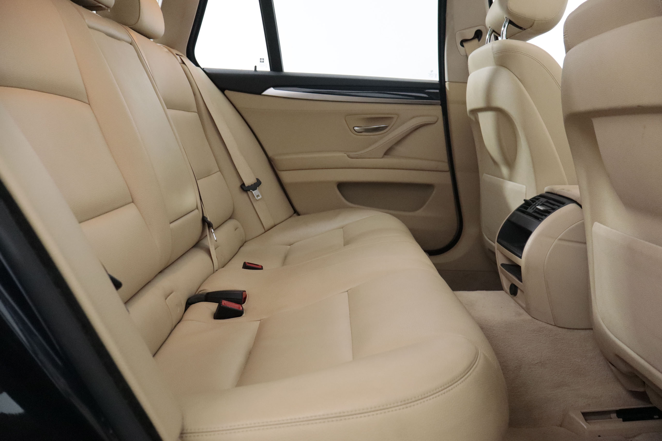 BMW 520 SERIE 5 520 D TOURING AUTO 190CV 5P # TECHO ELEC PANORAMICO,CUERO,NAVY foto 31