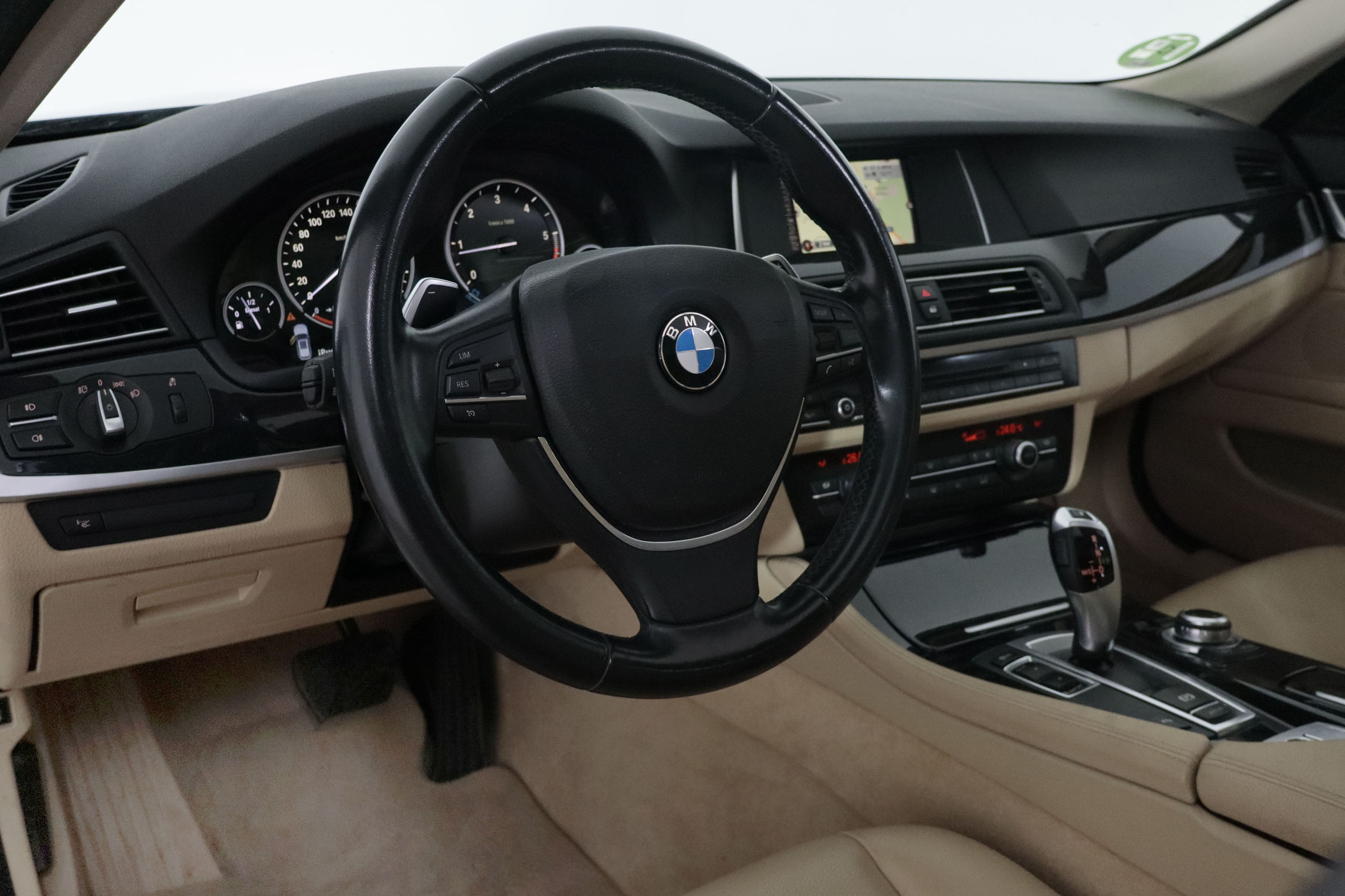 BMW 520 SERIE 5 520 D TOURING AUTO 190CV 5P # TECHO ELEC PANORAMICO,CUERO,NAVY foto 18