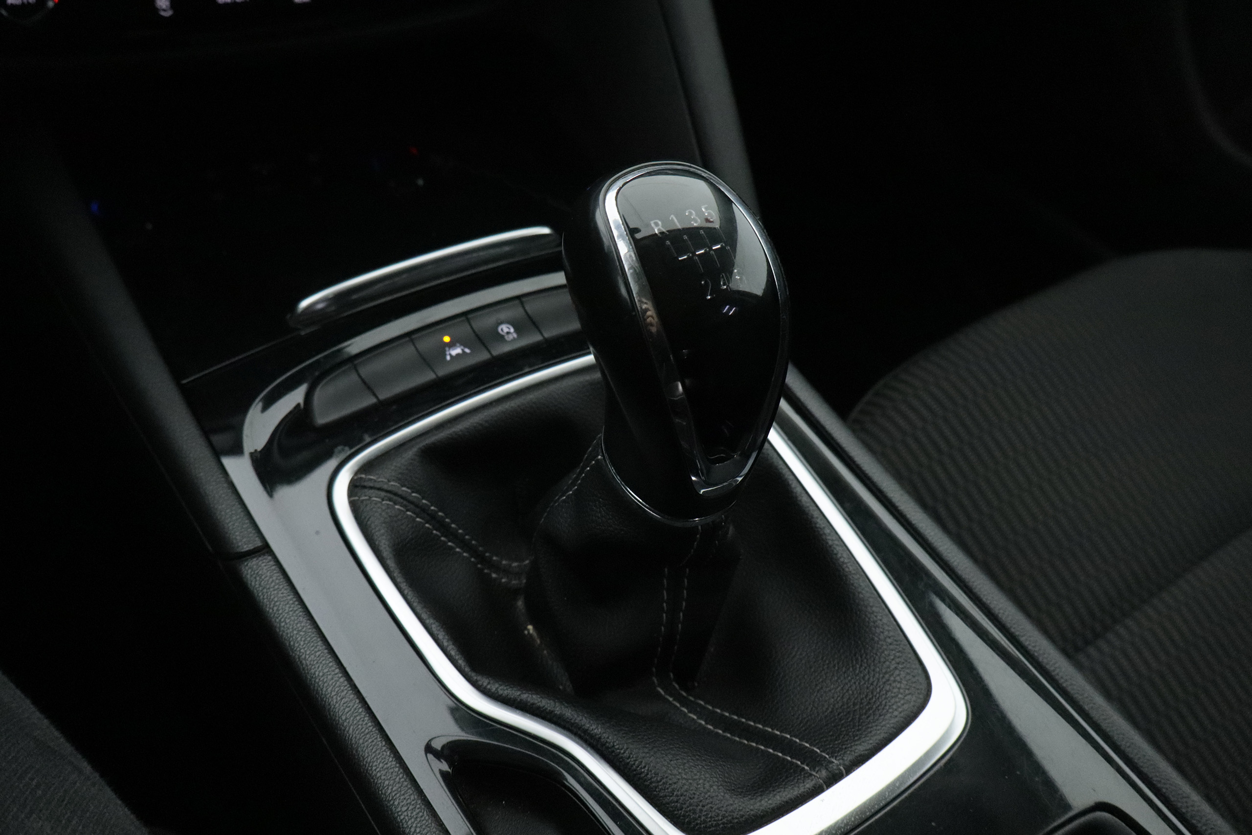 Opel Insignia 1.6 CDTI GRAND SPORT TURBO D 136CV 5P # PARKTRONIC, LIBRO foto 21