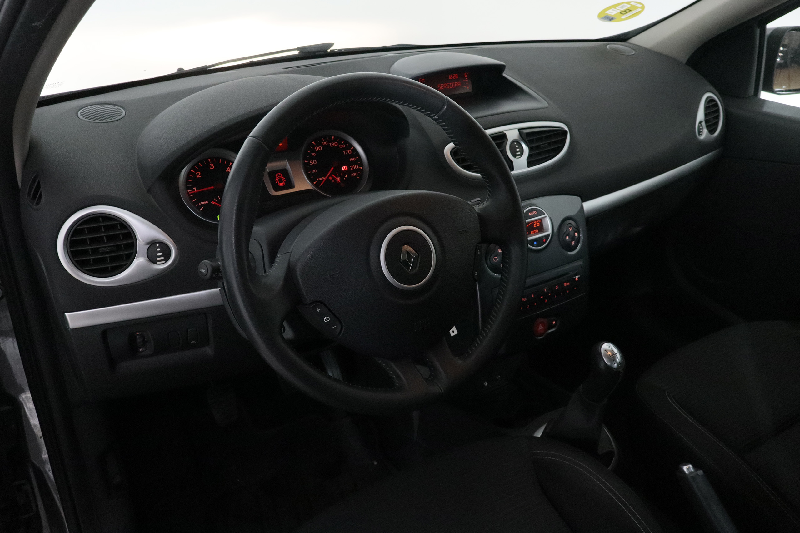 Renault Clio 1.5 DCI DYMAMIC 90CV 5P foto 15