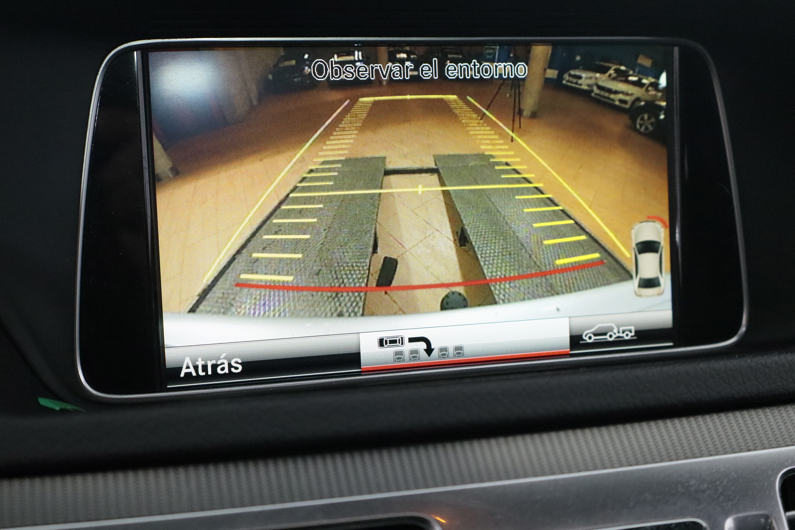 Mercedes-benz E 250 CLASE E250 CDI AUTO AMG LINE 4MATIC 204CV 4P # CUERO, TECHO ELEC PANORAMICO, PARKTRONIC foto 22