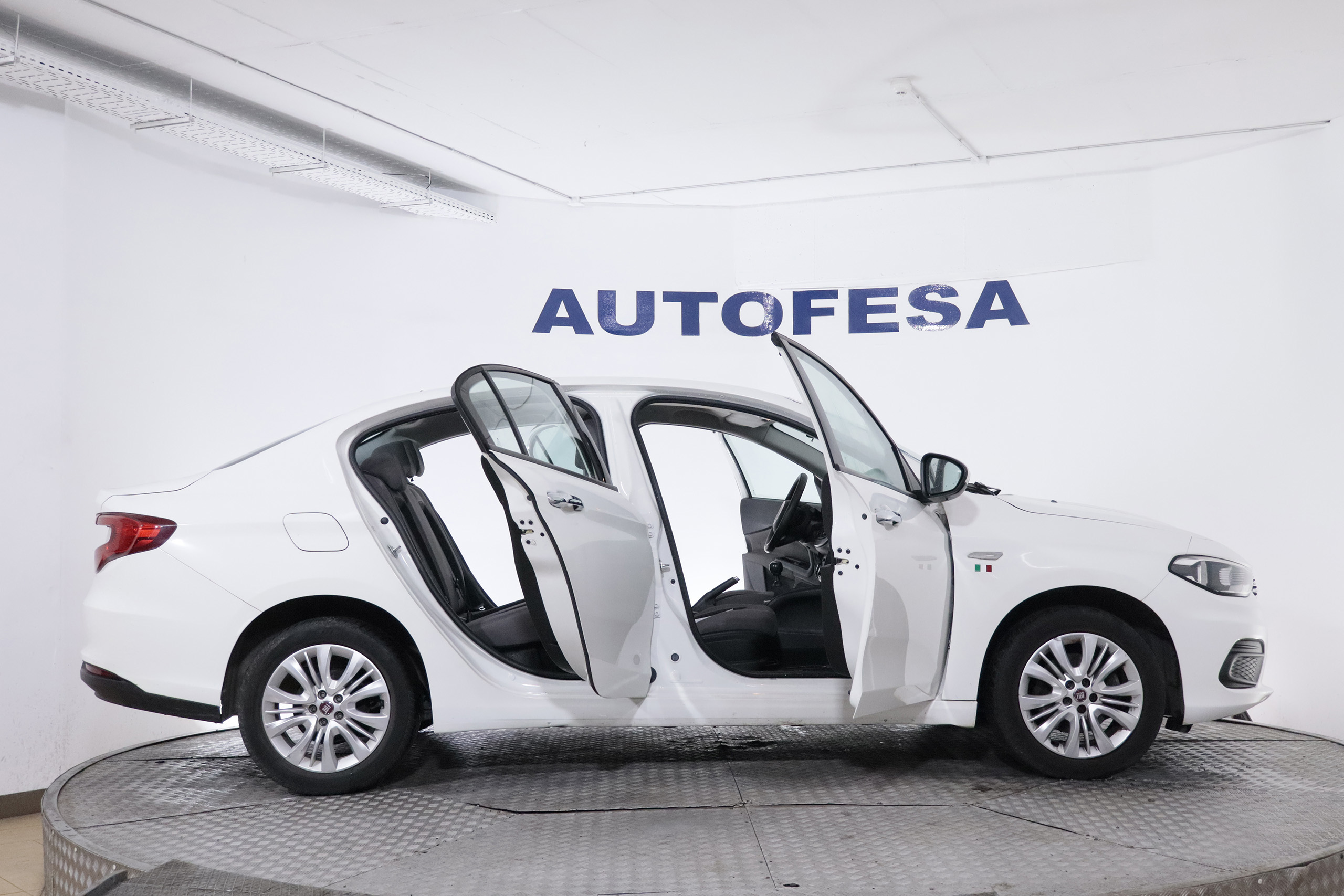 Fiat Tipo TIPO 1.4 95CV 4P # PARKTRONIC foto 11