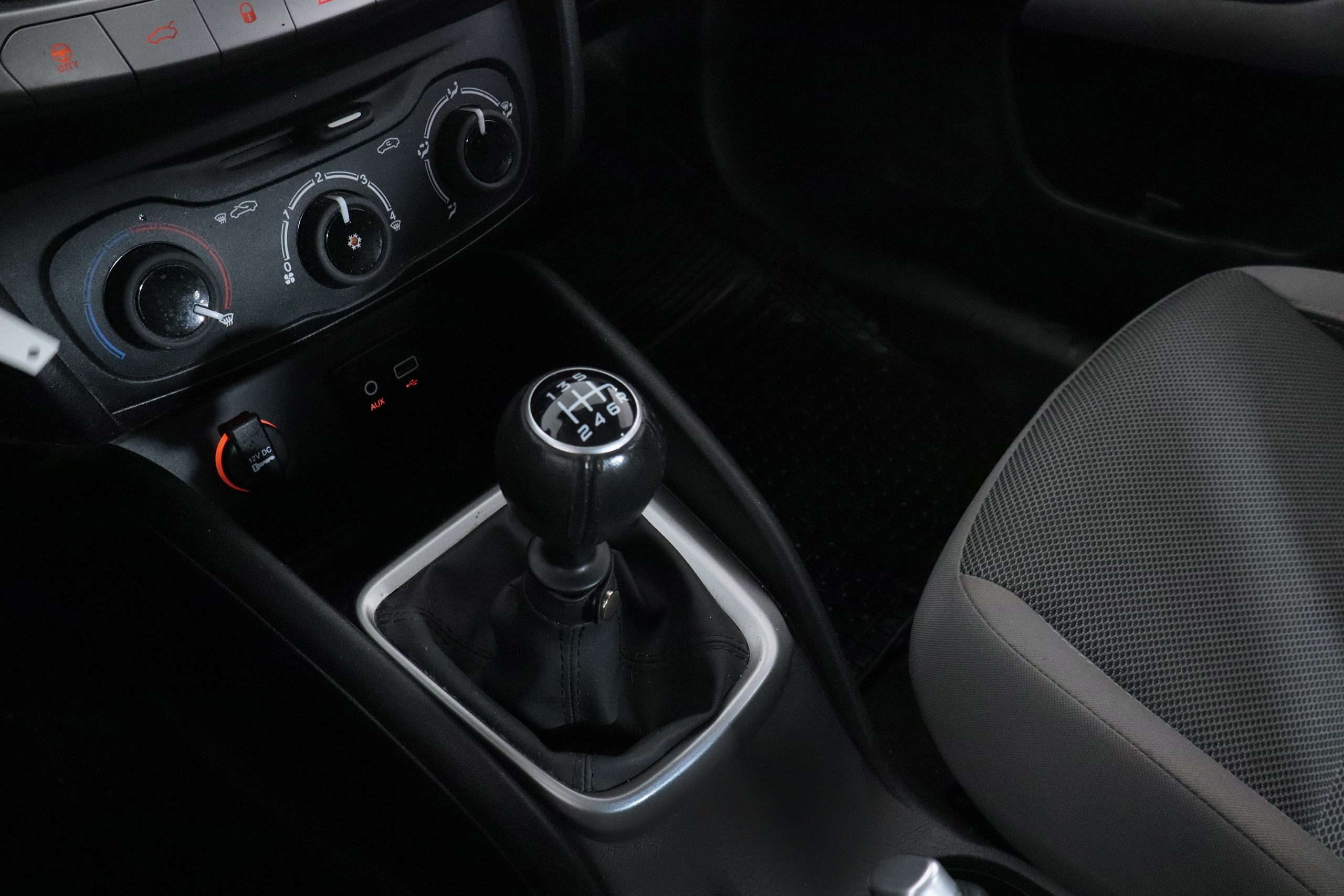 Fiat Tipo TIPO 1.4 95CV 4P # PARKTRONIC foto 19