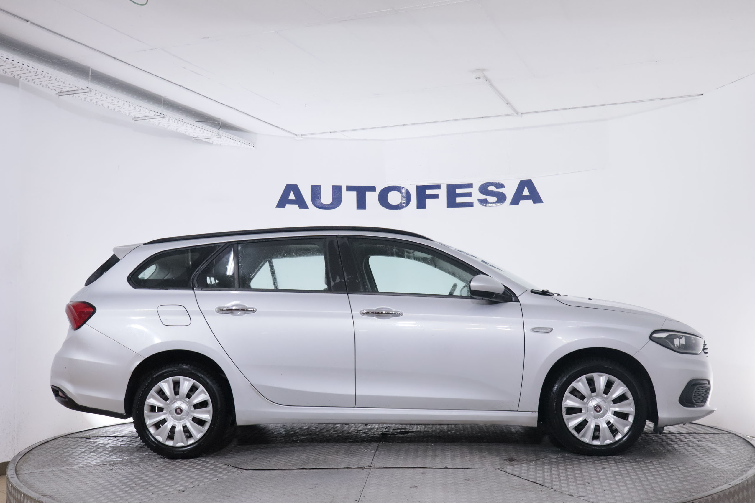 Fiat Tipo SW 1.3 MJET EASY 95CV 5P # NAVY, PARKTRONIC foto 10