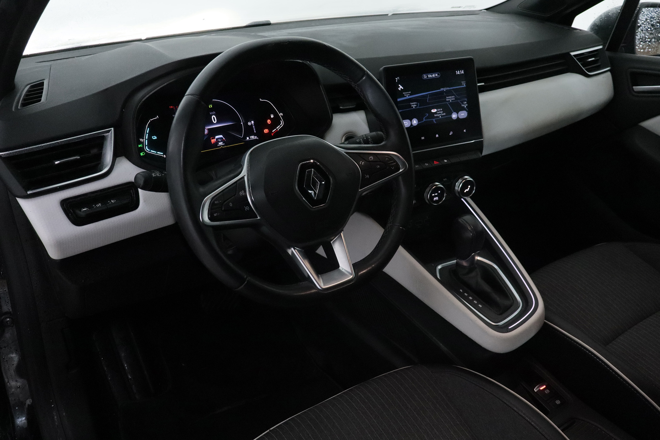 Renault Clio 1.6 E TECH AUTO INTENS 140CV 5P # NAVY, PARKTRONIC foto 14