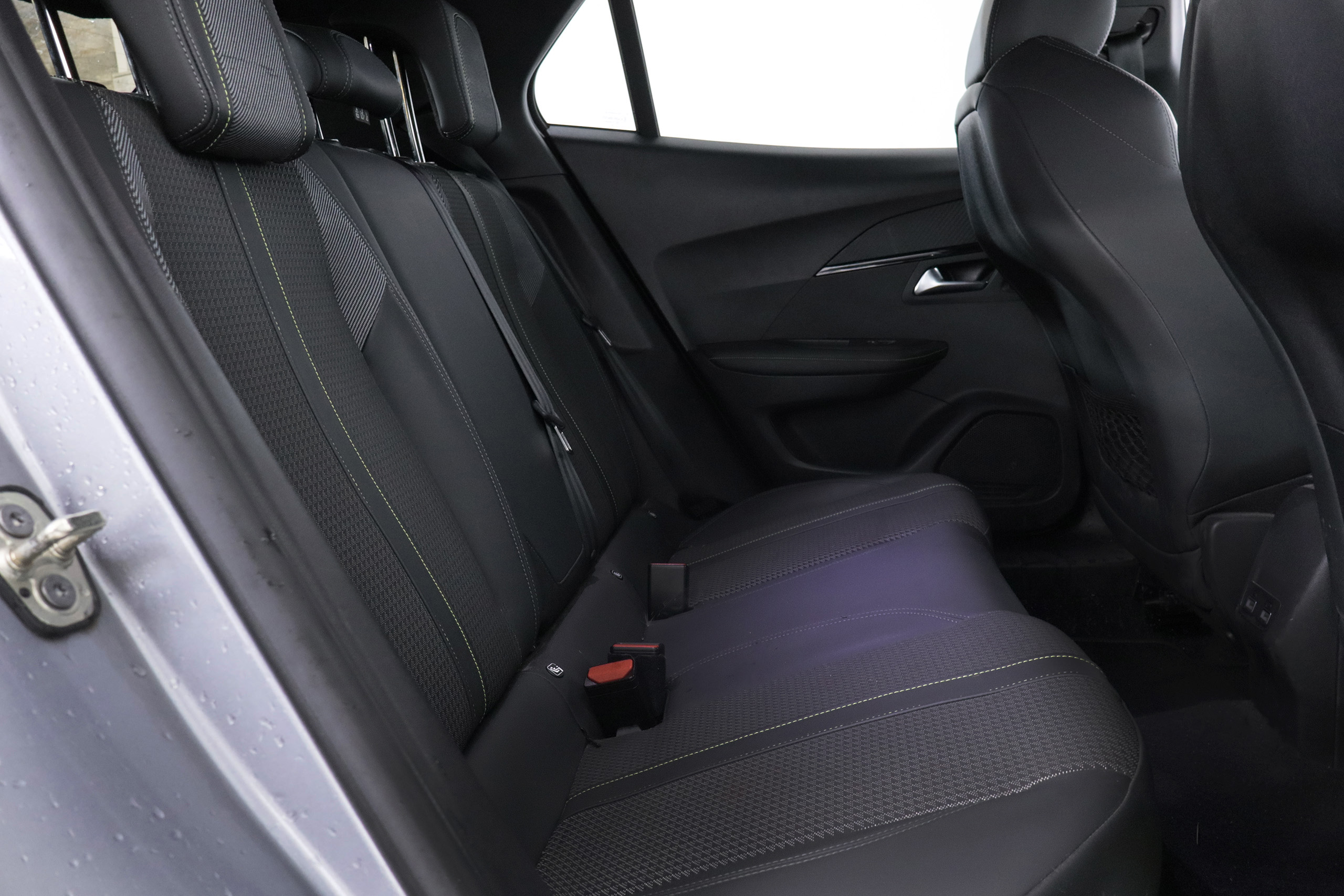 Peugeot 2008 1.5 HDI GT LINE 100CV 5P #NAVY, PARKTRONIC foto 26