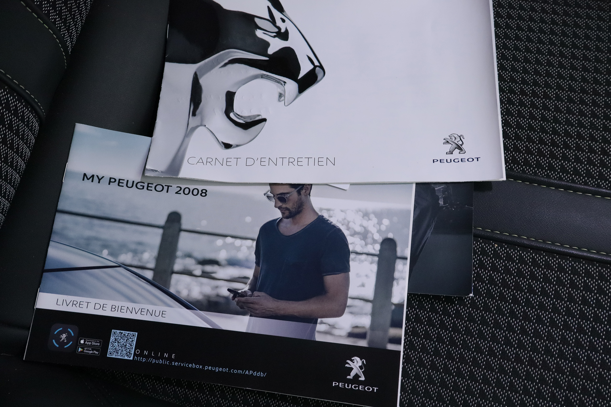 Peugeot 2008 1.5 HDI GT LINE 100CV 5P #NAVY, PARKTRONIC foto 27