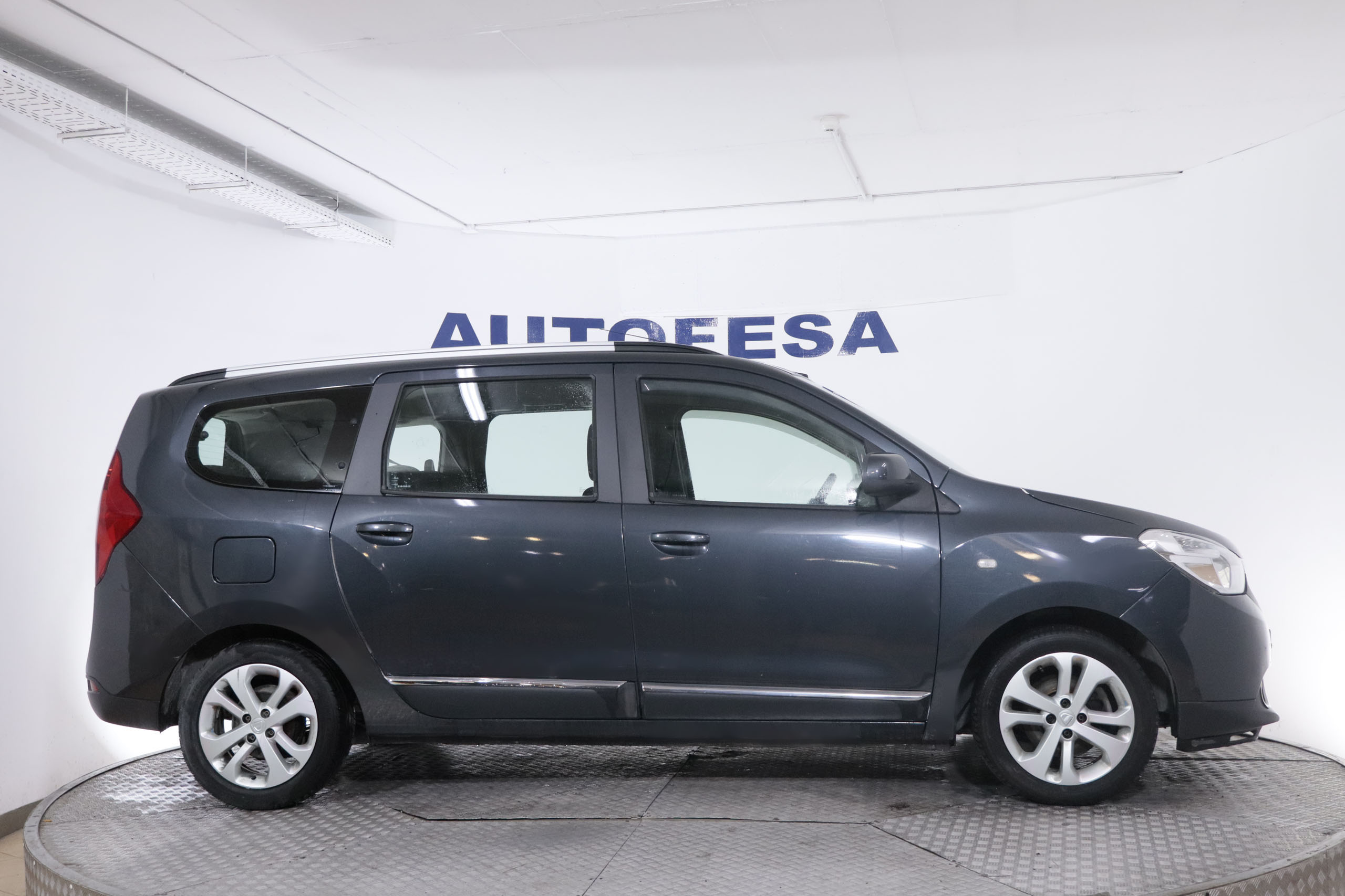 Dacia Lodgy 1.2 TCE BLACK LINE 115CV 7 PLAZAS 5P # PARKTRONIC foto 10