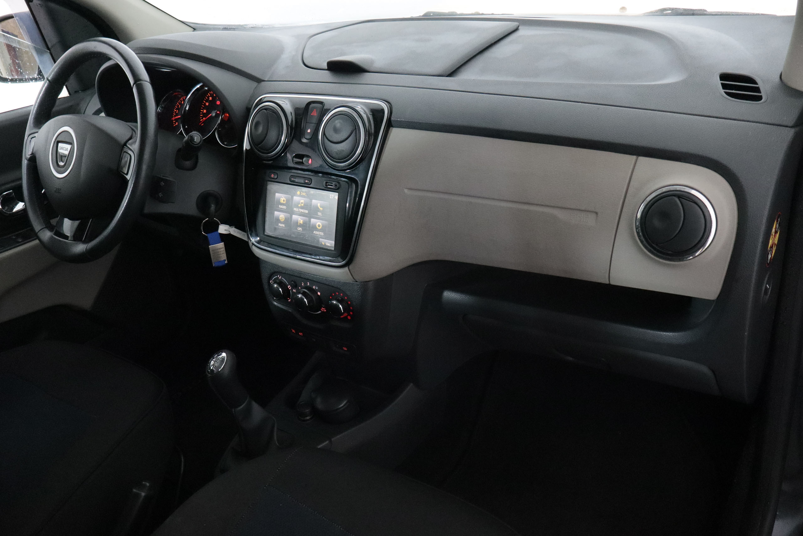 Dacia Lodgy 1.2 TCE BLACK LINE 115CV 7 PLAZAS 5P # PARKTRONIC foto 15