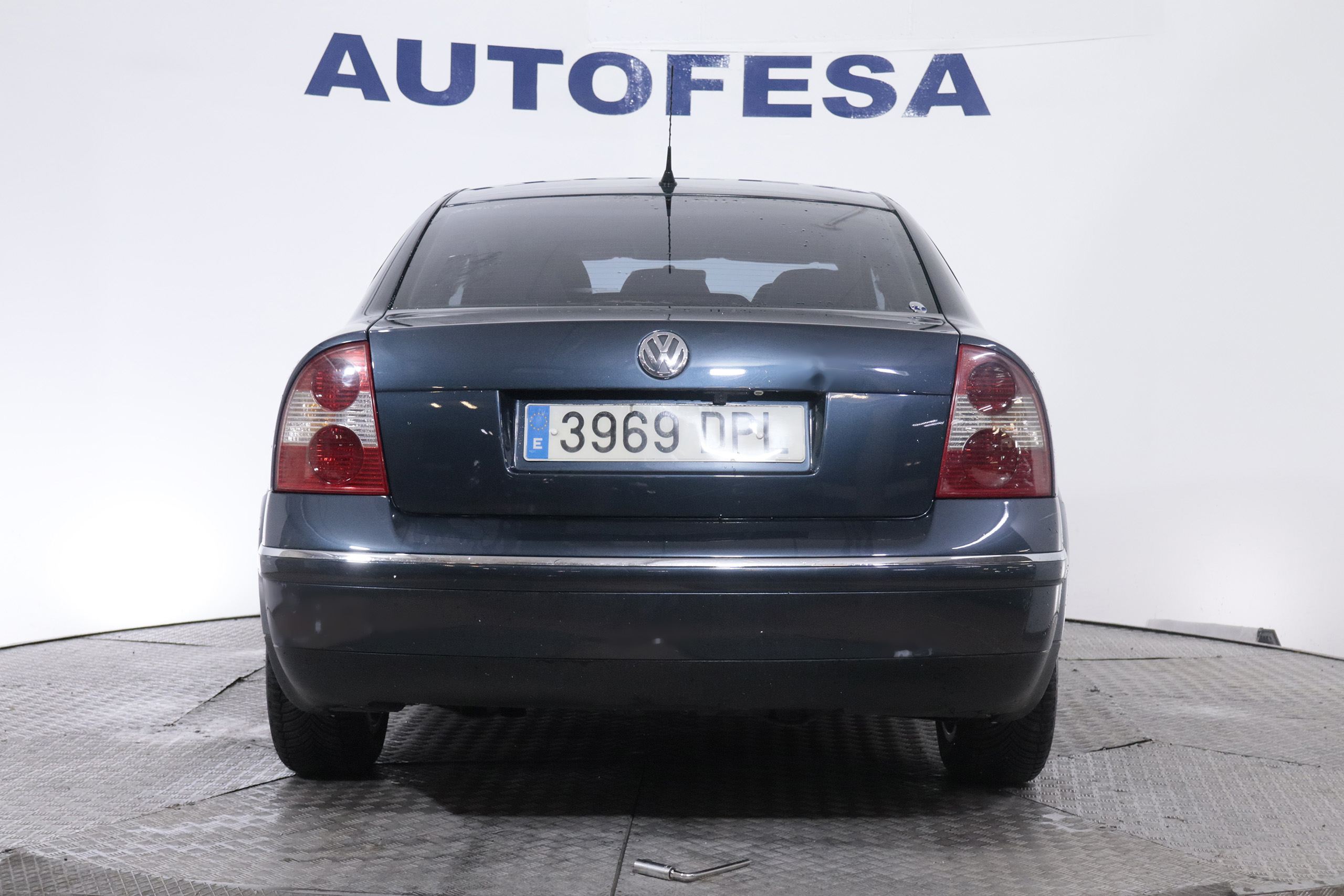 Volkswagen Passat 1.9 TDI 130CV 4P foto 7