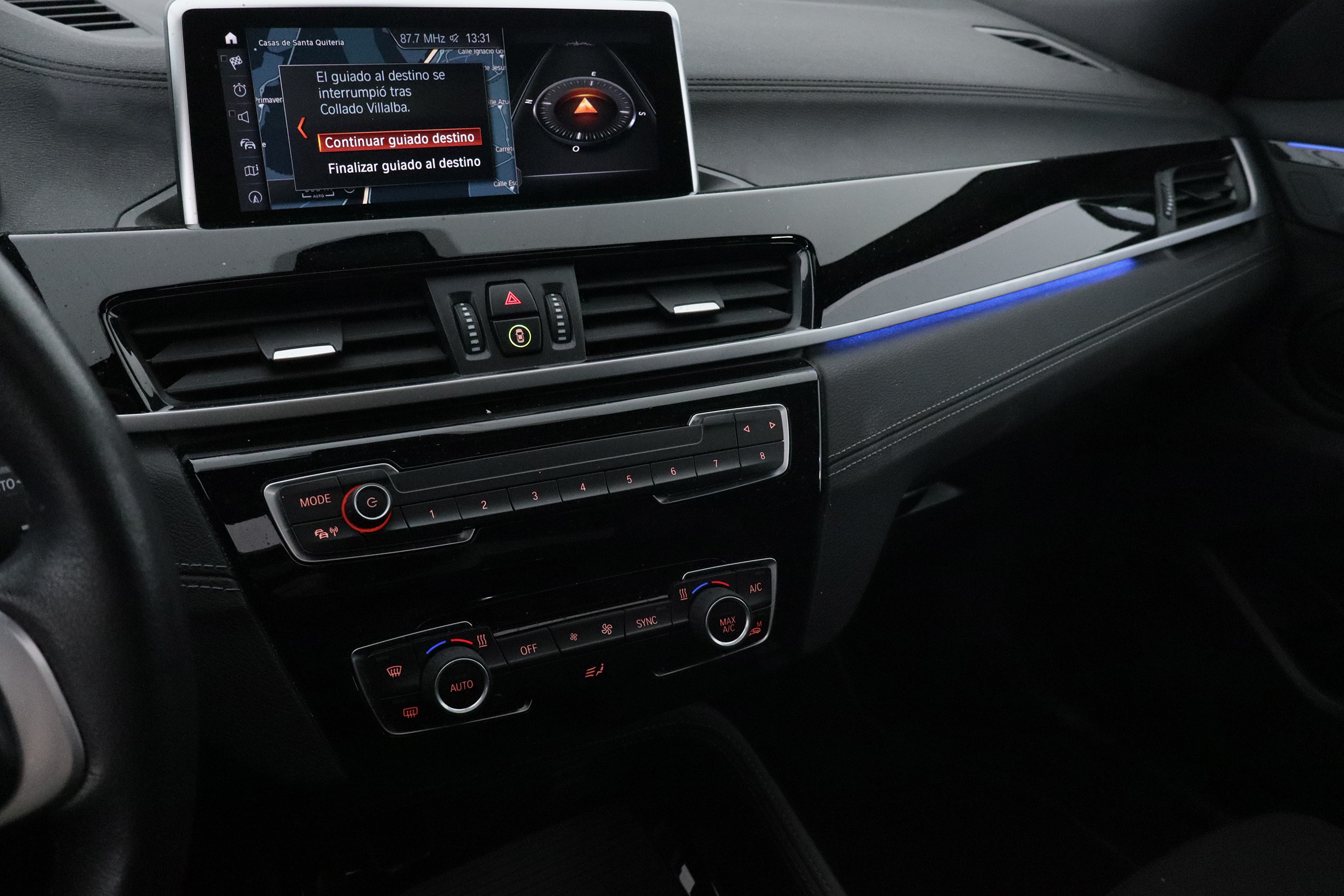 BMW X2 18I SDRIVE AUTO 140CV 5P # IVA DEDUCIBLE, TECHO ELEC, NAVY,PARKTRONIC foto 18