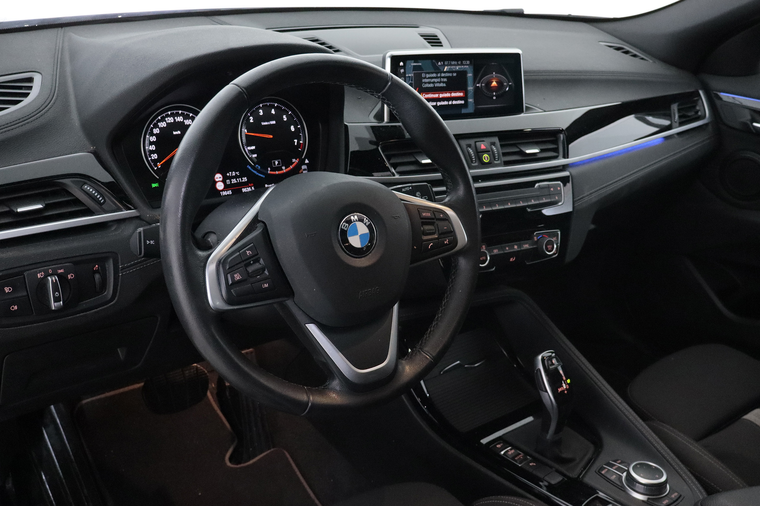 BMW X2 18I SDRIVE AUTO 140CV 5P # IVA DEDUCIBLE, TECHO ELEC, NAVY,PARKTRONIC foto 14