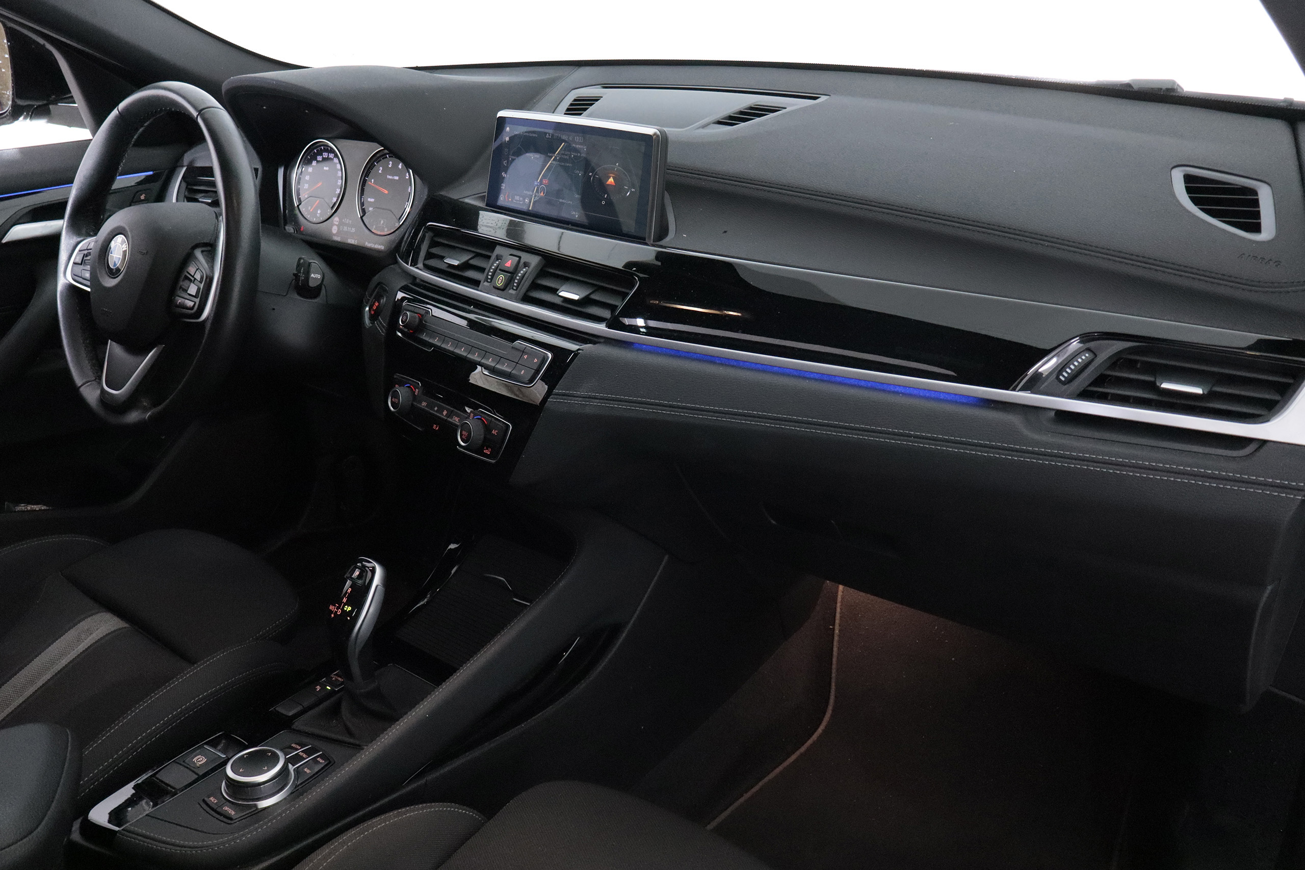 BMW X2 18I SDRIVE AUTO 140CV 5P # IVA DEDUCIBLE, TECHO ELEC, NAVY,PARKTRONIC foto 15