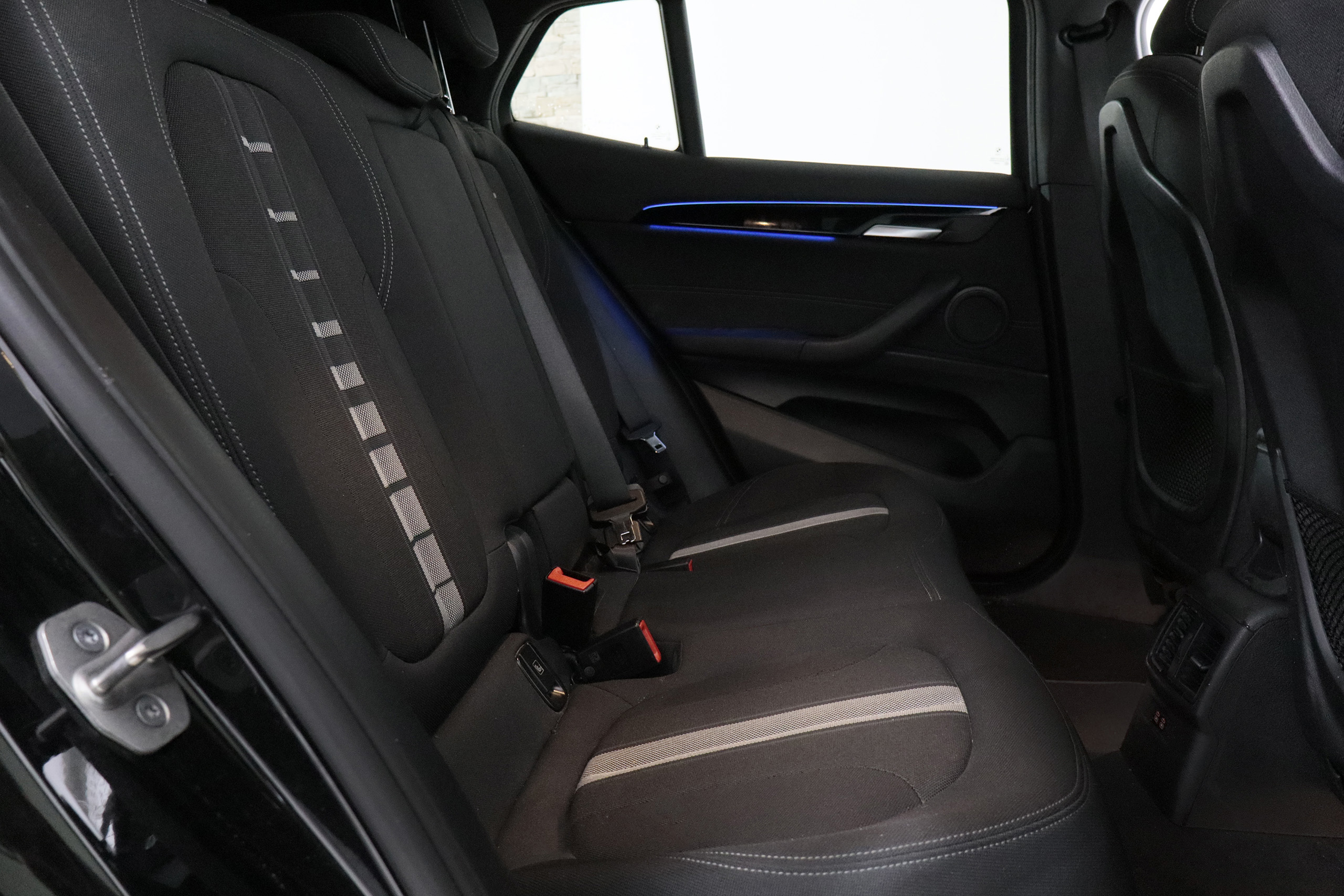 BMW X2 18I SDRIVE AUTO 140CV 5P # IVA DEDUCIBLE, TECHO ELEC, NAVY,PARKTRONIC foto 27