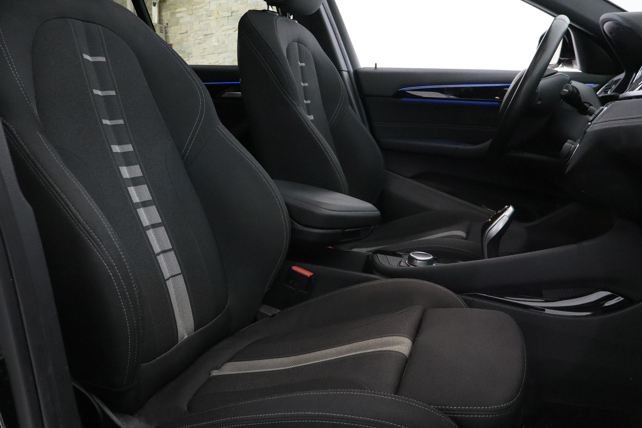 BMW X2 18I SDRIVE AUTO 140CV 5P # IVA DEDUCIBLE, TECHO ELEC, NAVY,PARKTRONIC foto 26