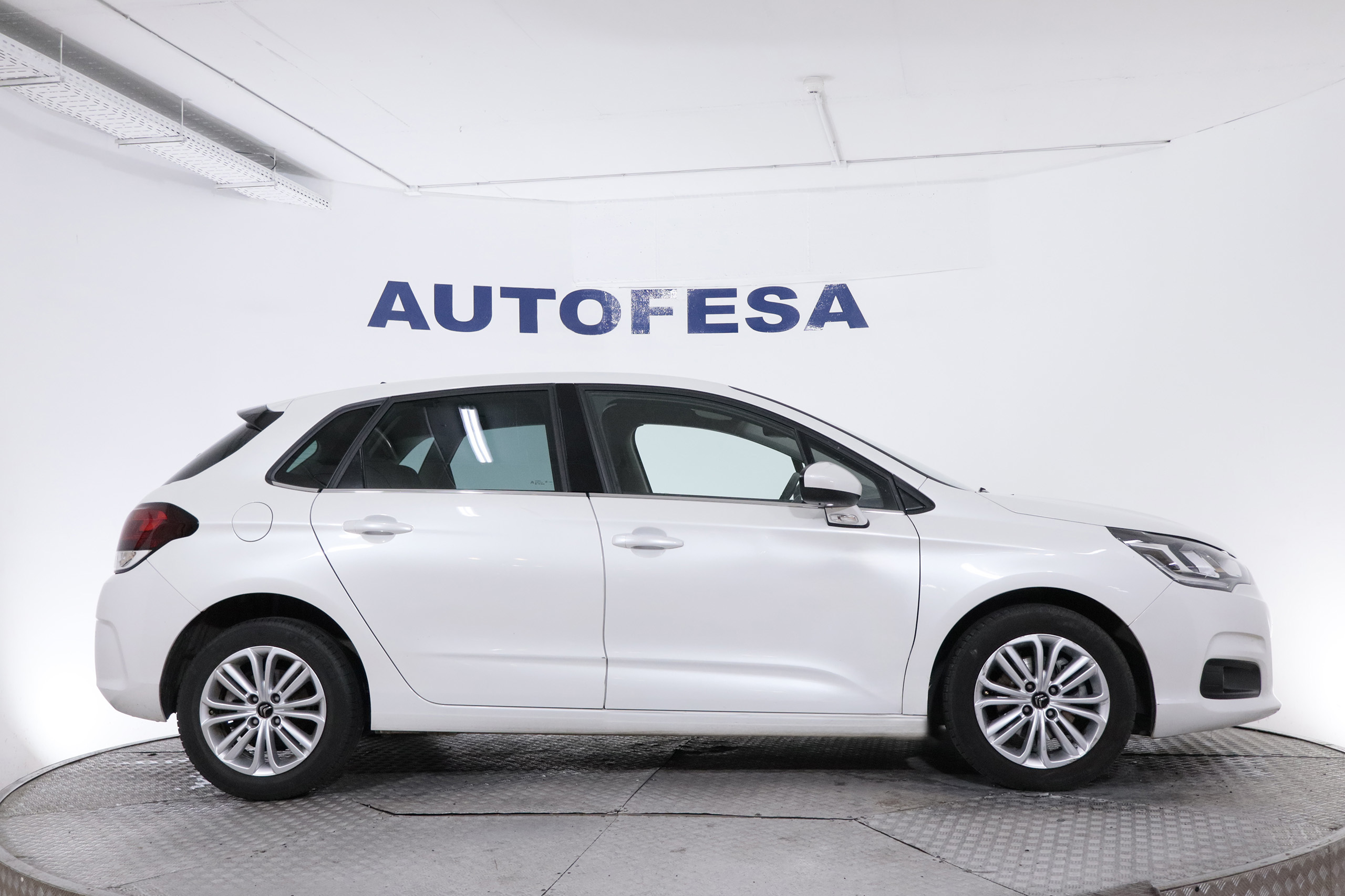 Citroen C4 1.2 AUTO MILLENIUM 130CV 5P # NAVY, PARKTRONIC foto 13