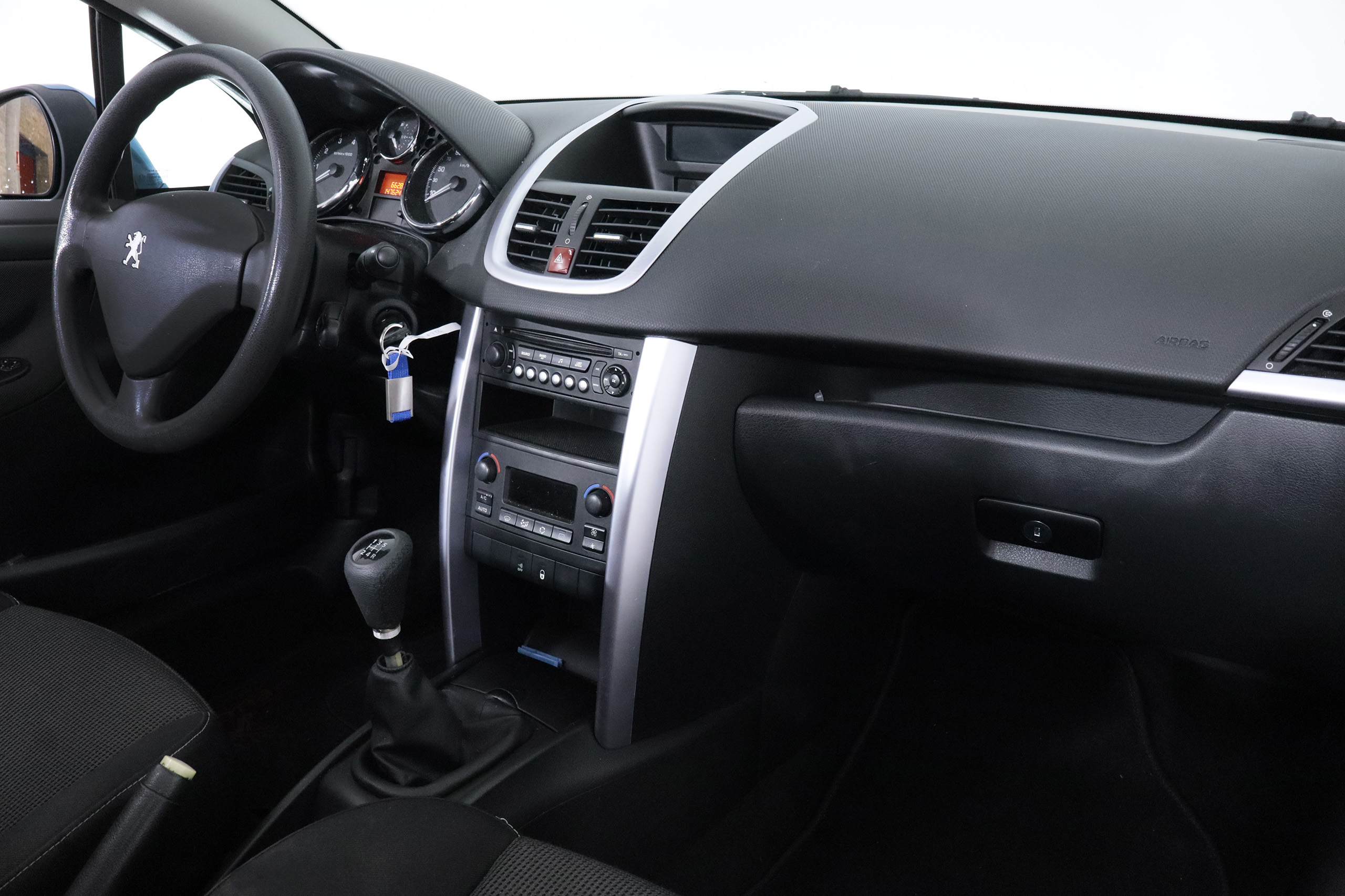 Peugeot 207 1.6 CABRIO COUPE 120CV 2P foto 15