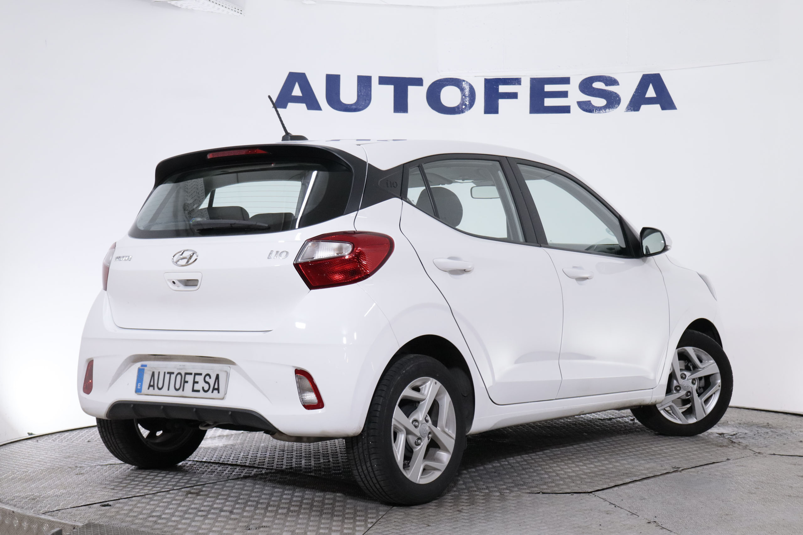 Hyundai I10 1.0i KLASS AUTO 67CV 5P #CAMARA TRASERA, START/STOP foto 6