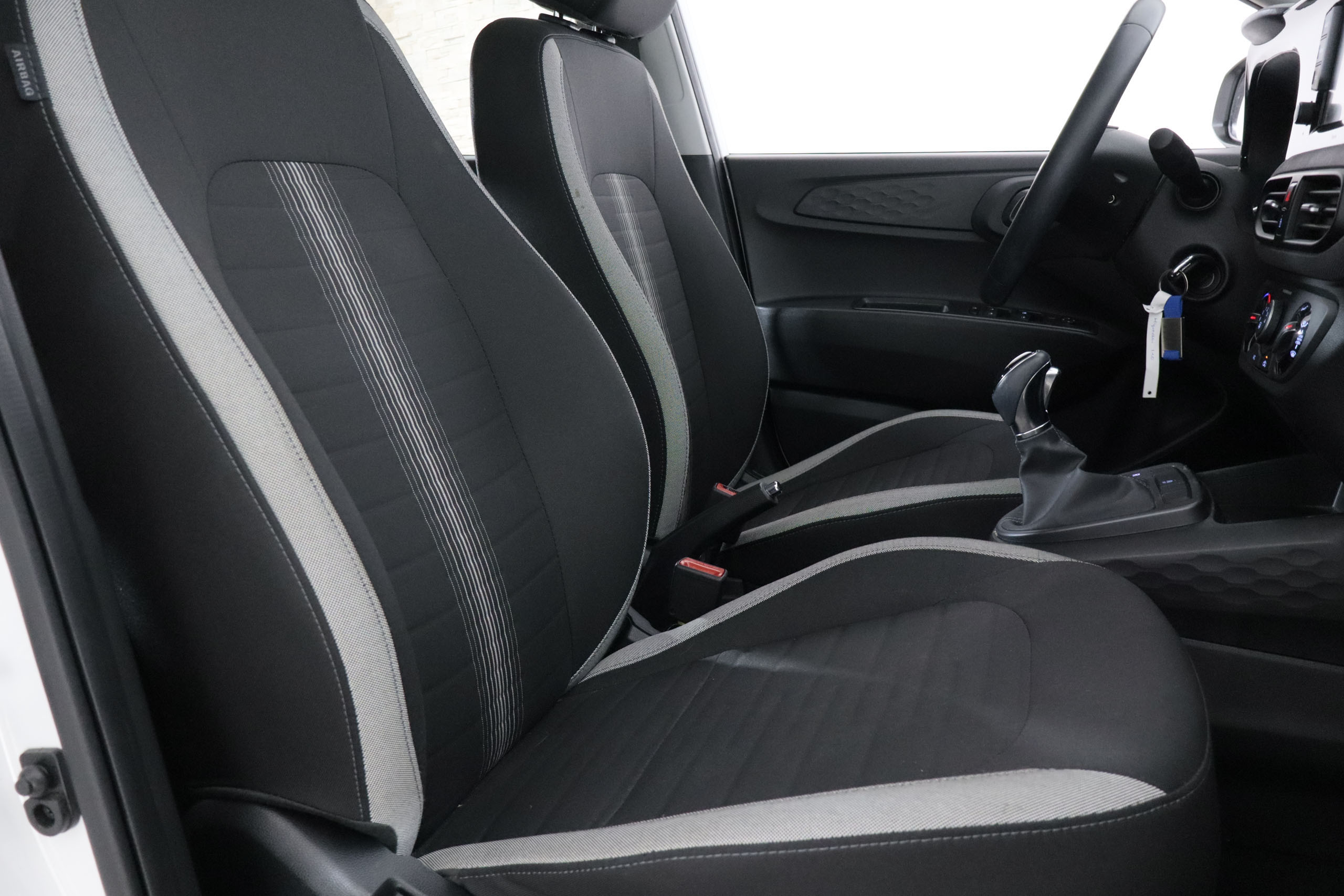 Hyundai I10 1.0i KLASS AUTO 67CV 5P #CAMARA TRASERA, START/STOP foto 22