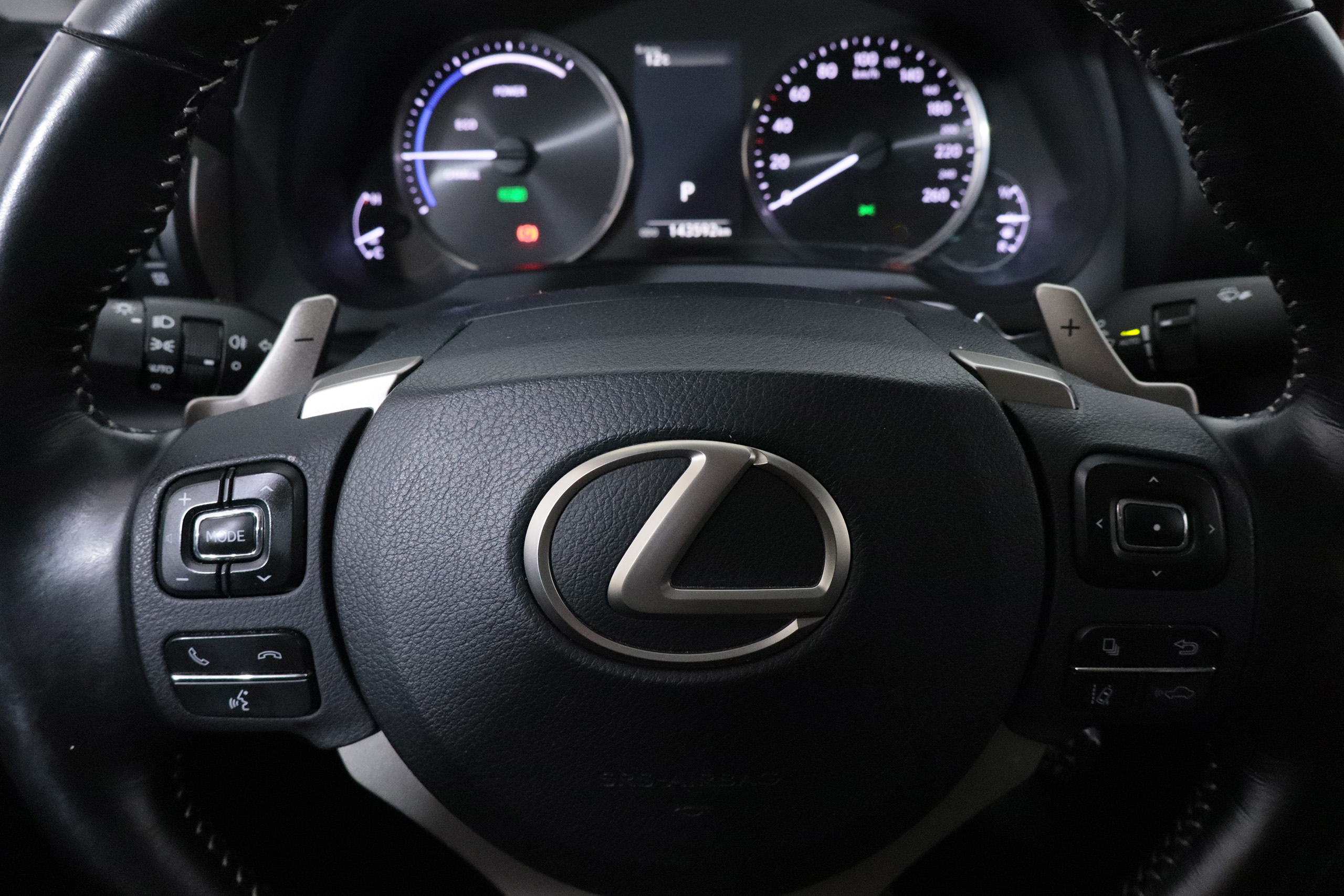 Lexus Is 300h 2.5 HYBRID AUTO 224CV 4P # NAVY, PARKTRONIC foto 18