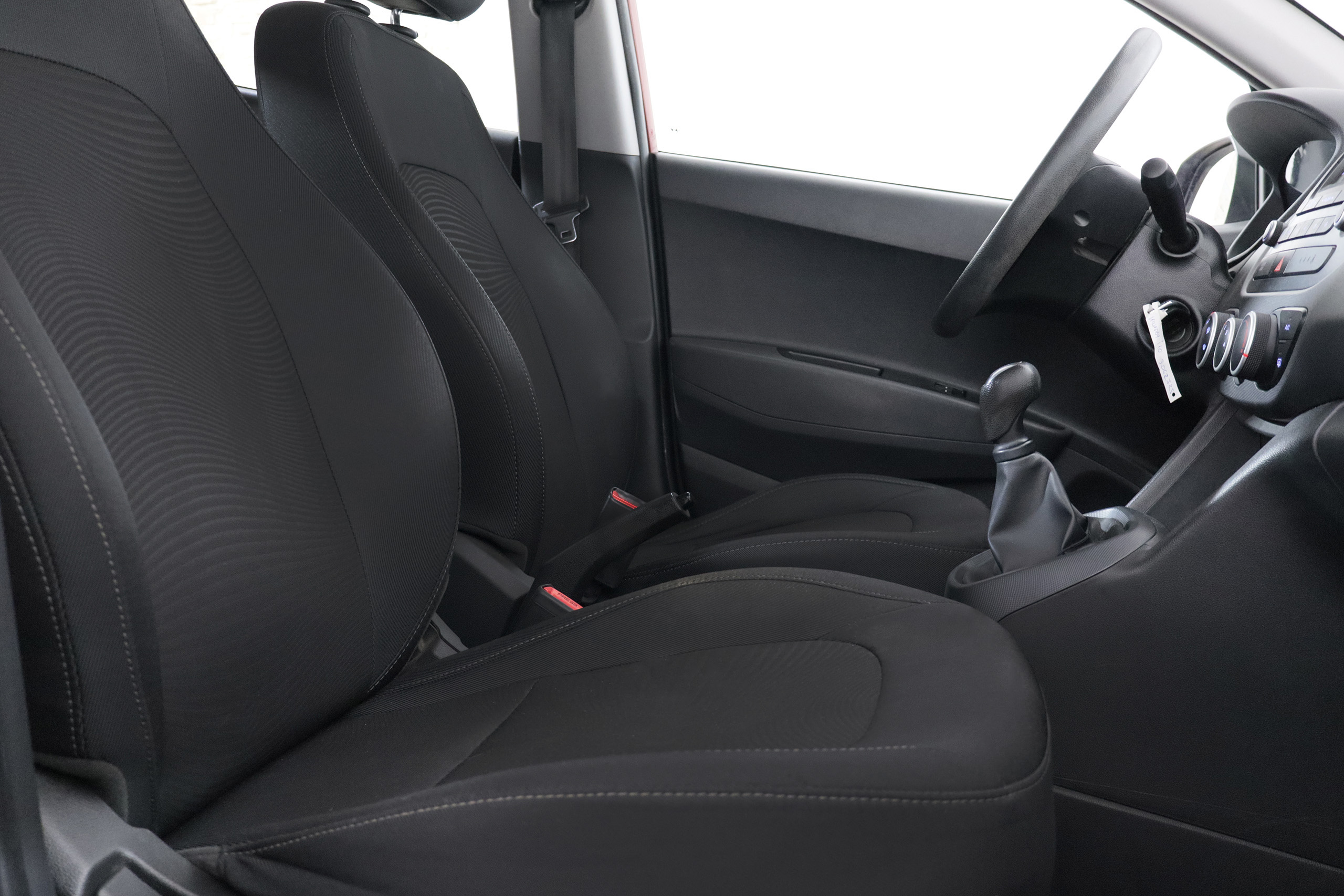 Hyundai I10 1.0 KLASS 67CV 5P foto 21