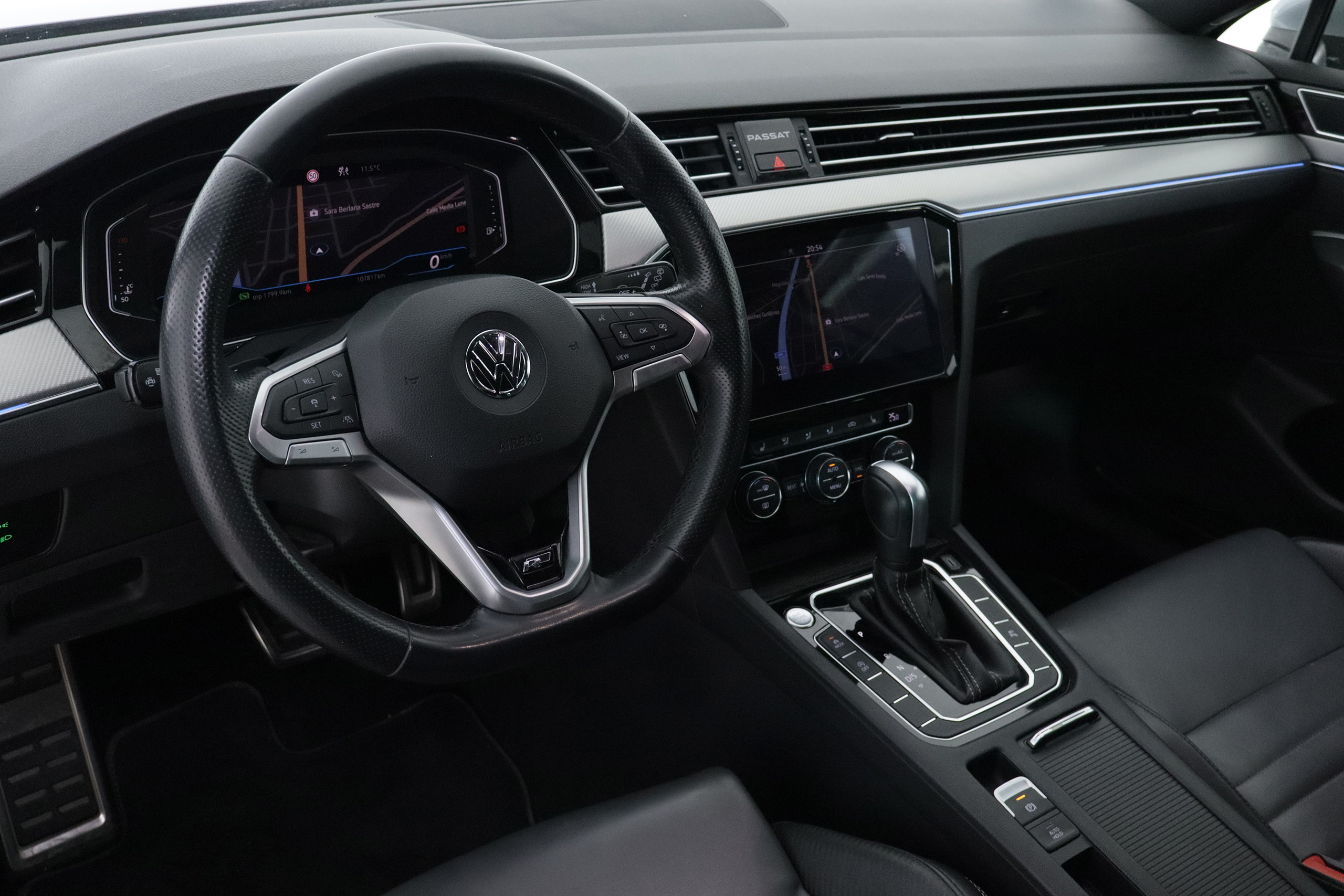 Volkswagen Passat VARIANT 2.0 TDI R-LINE DSG AUTO 150CV 5P #CUERO, NAVY,PARKTRONIC foto 14