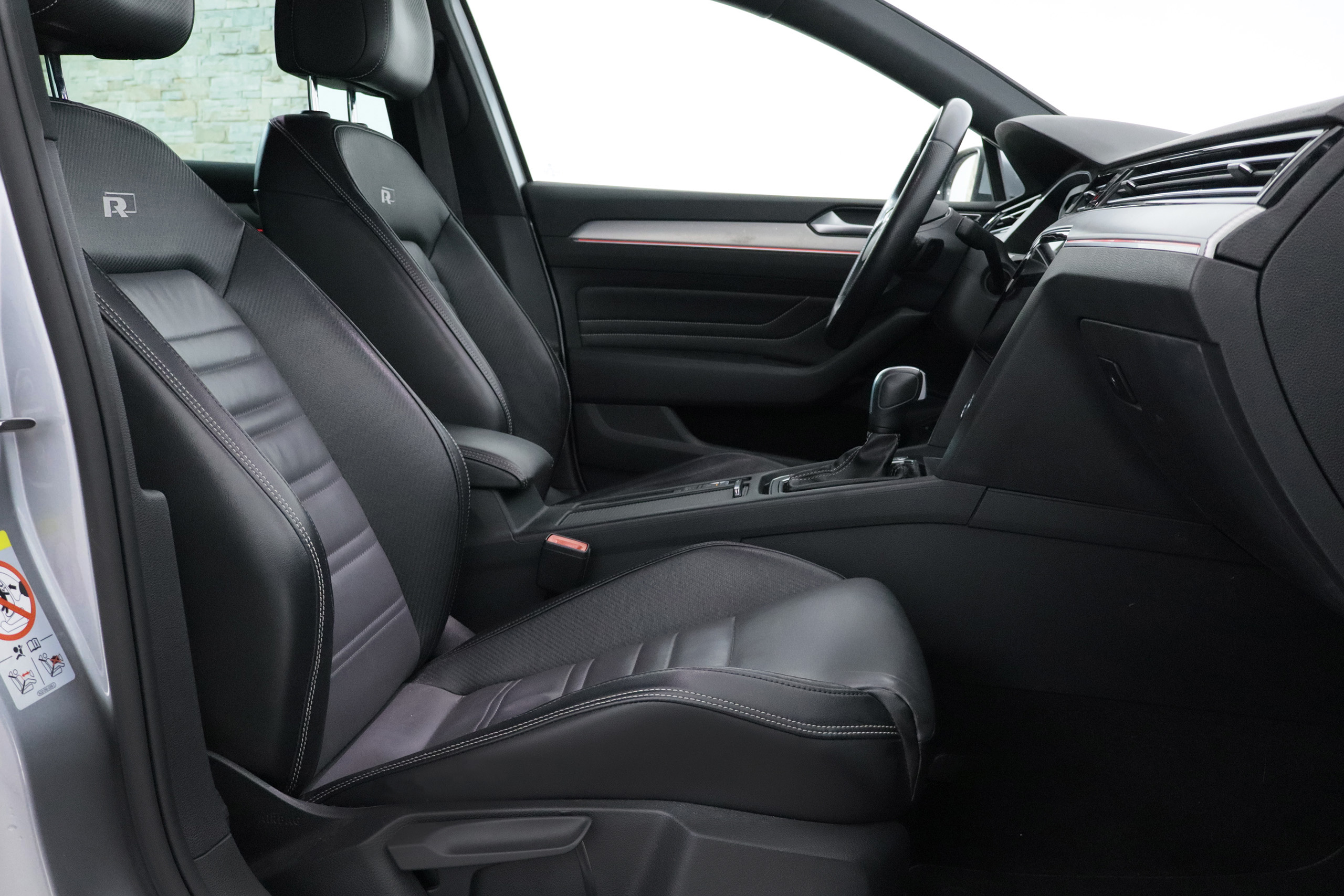 Volkswagen Passat VARIANT 2.0 TDI R-LINE DSG AUTO 150CV 5P #CUERO, NAVY,PARKTRONIC foto 24