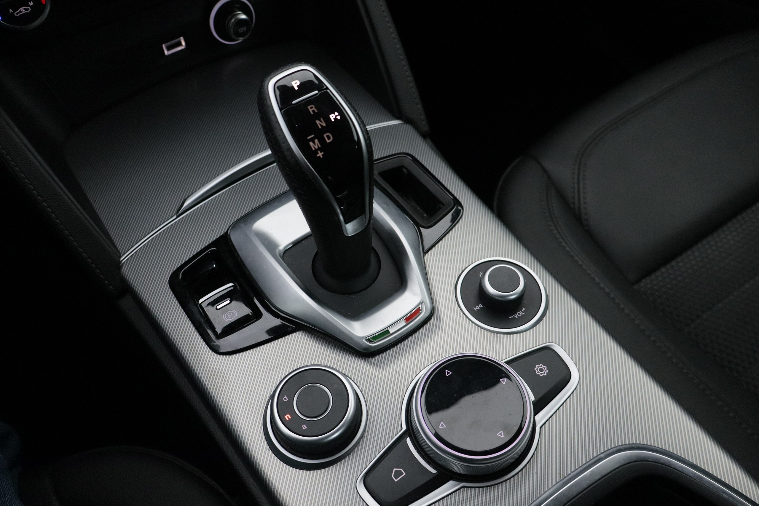 Alfa Romeo Stelvio 2.2D SPRINT AWD 190CV 5P # IVA DEDUCIBLE, NAVY, PARKTRONIC foto 19