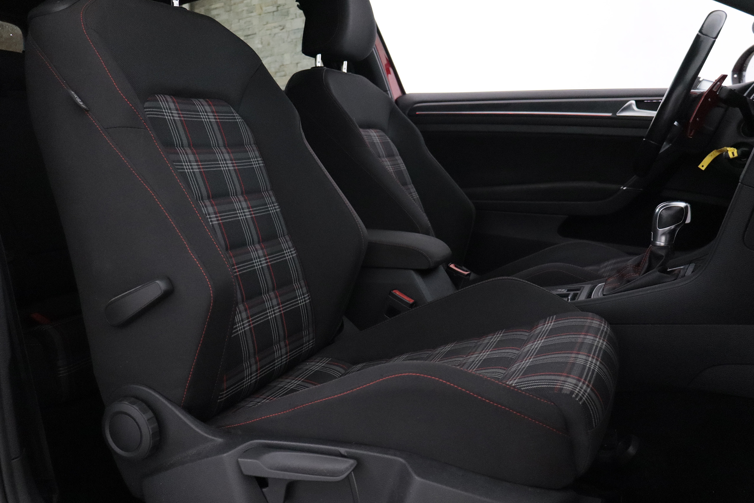 Volkswagen Golf 2.0 TSI GTI PERFORMANCE DSG AUTO 245CV 3P # NAVY, PARKTRONIC foto 22