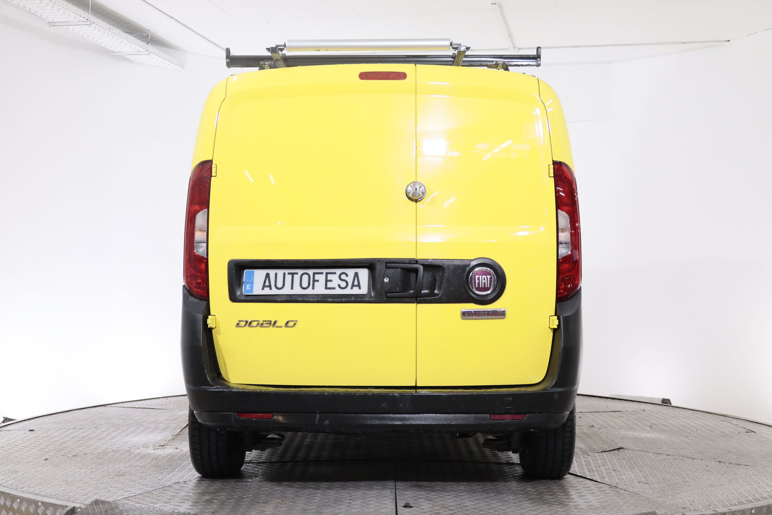 Fiat Doblo FURGO 1.3 D 95CV 2P foto 7