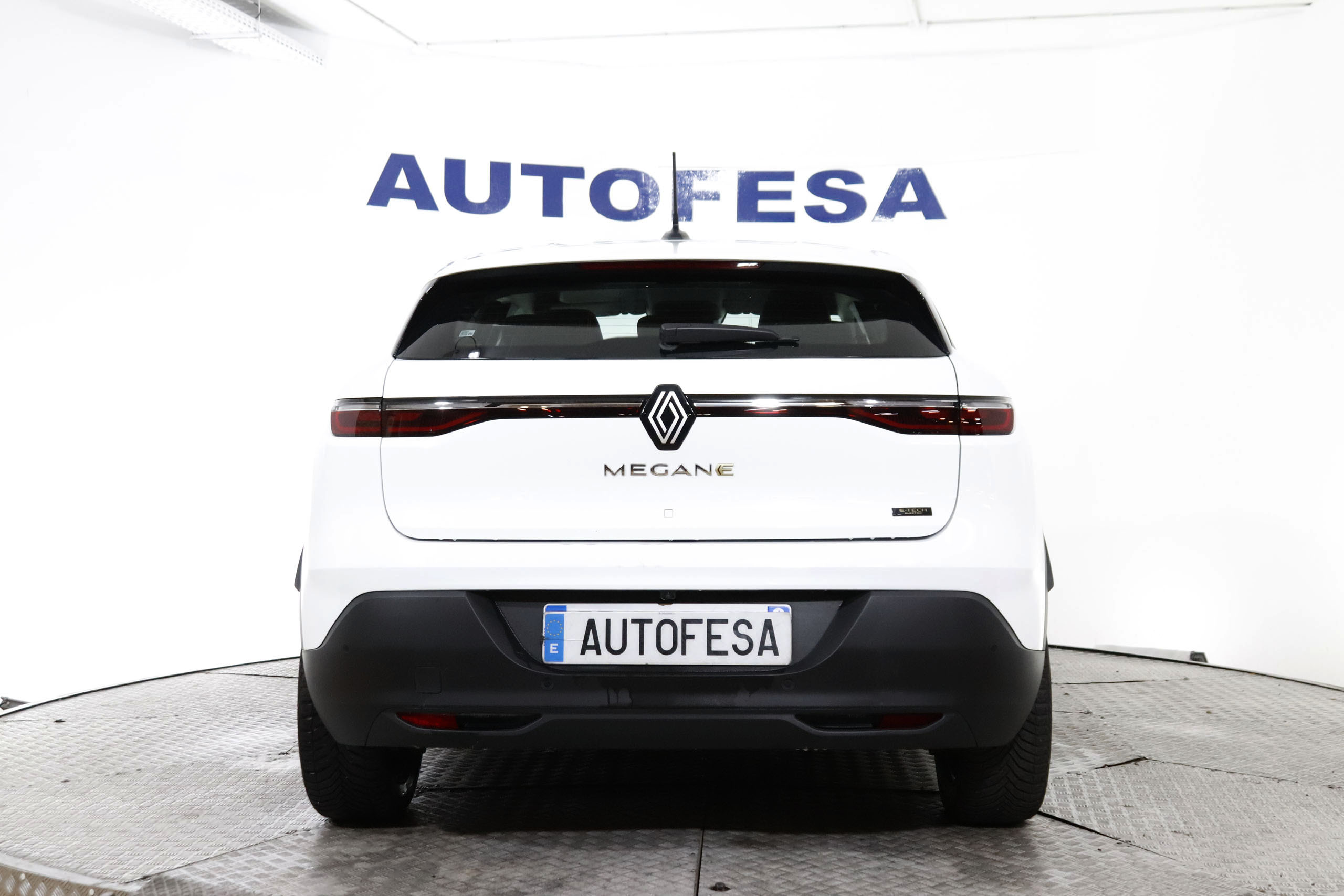 Renault Megane E-Tech E-TECH EV60 AUTO 218CV 5P # IVA DEDUCIBLE, NAVY, PARKTRONIC foto 2