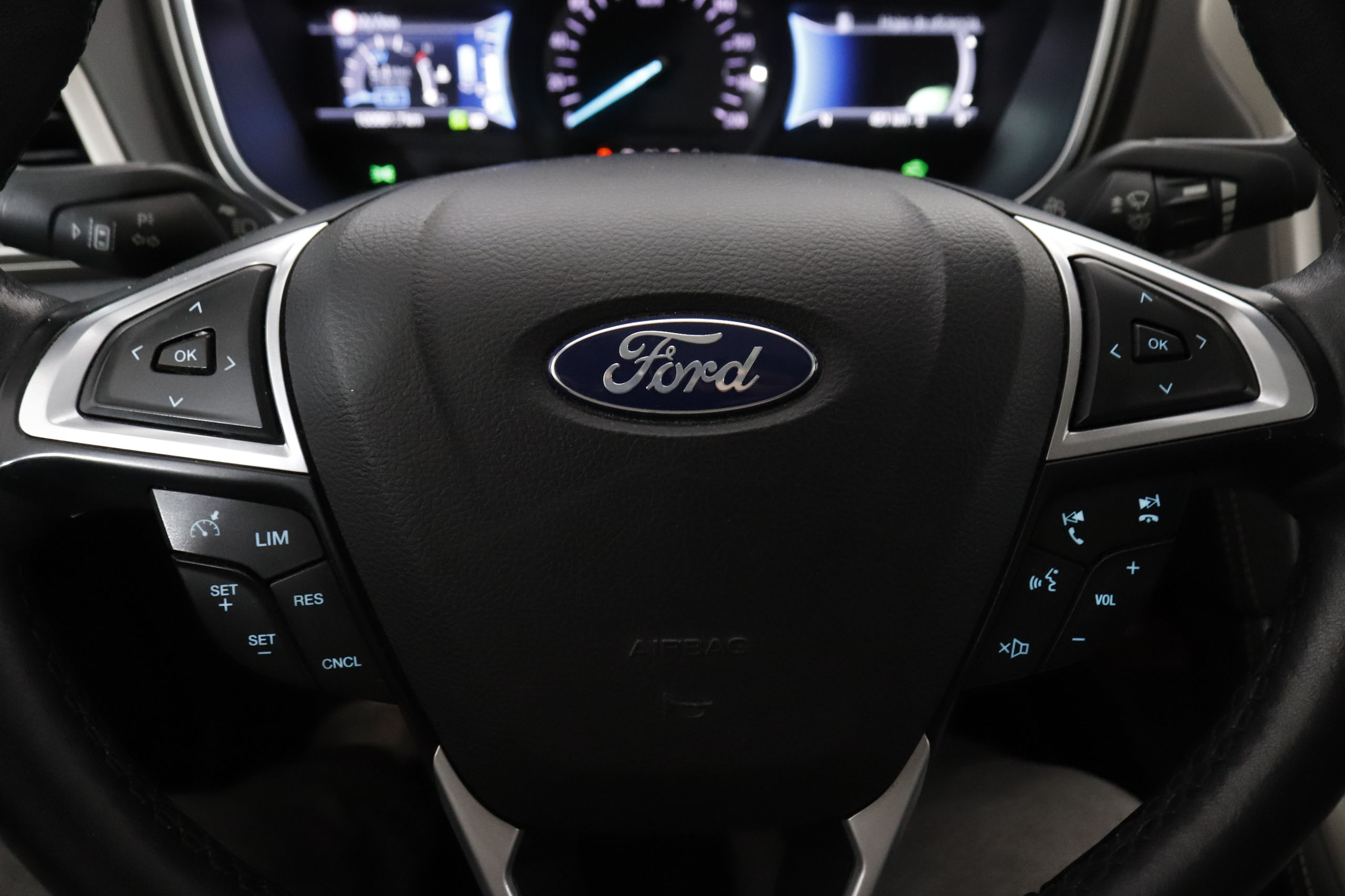 Ford Mondeo 2.0 HEV VIGNALE AUTO 187CV 4P #CUERO, NAVY, PARKTRONIC foto 17