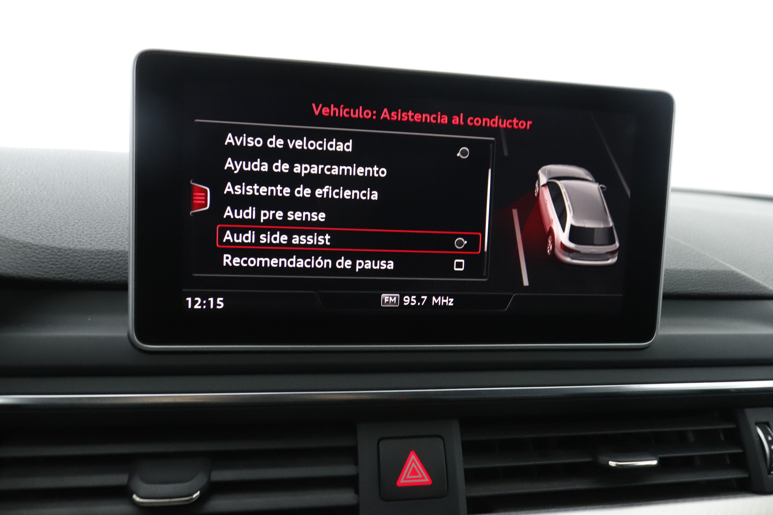 Audi A4 3.0 TDI ALLROAD QUATTRO DESIGN AUTO 218CV 5P #CUERO, NAVY, PARKTRONIC foto 23